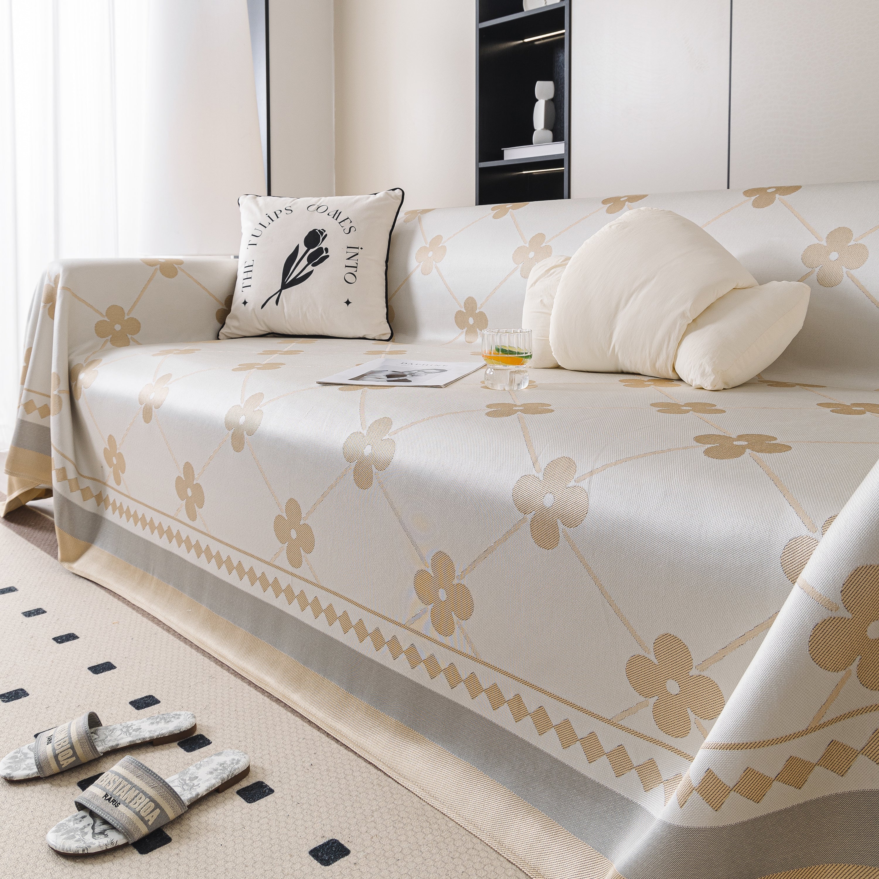 Cooling Four-Leaf Clover Hope Faith Love Luck Summer Comfy Ice Silk Furniture Throw Covers for Sofas