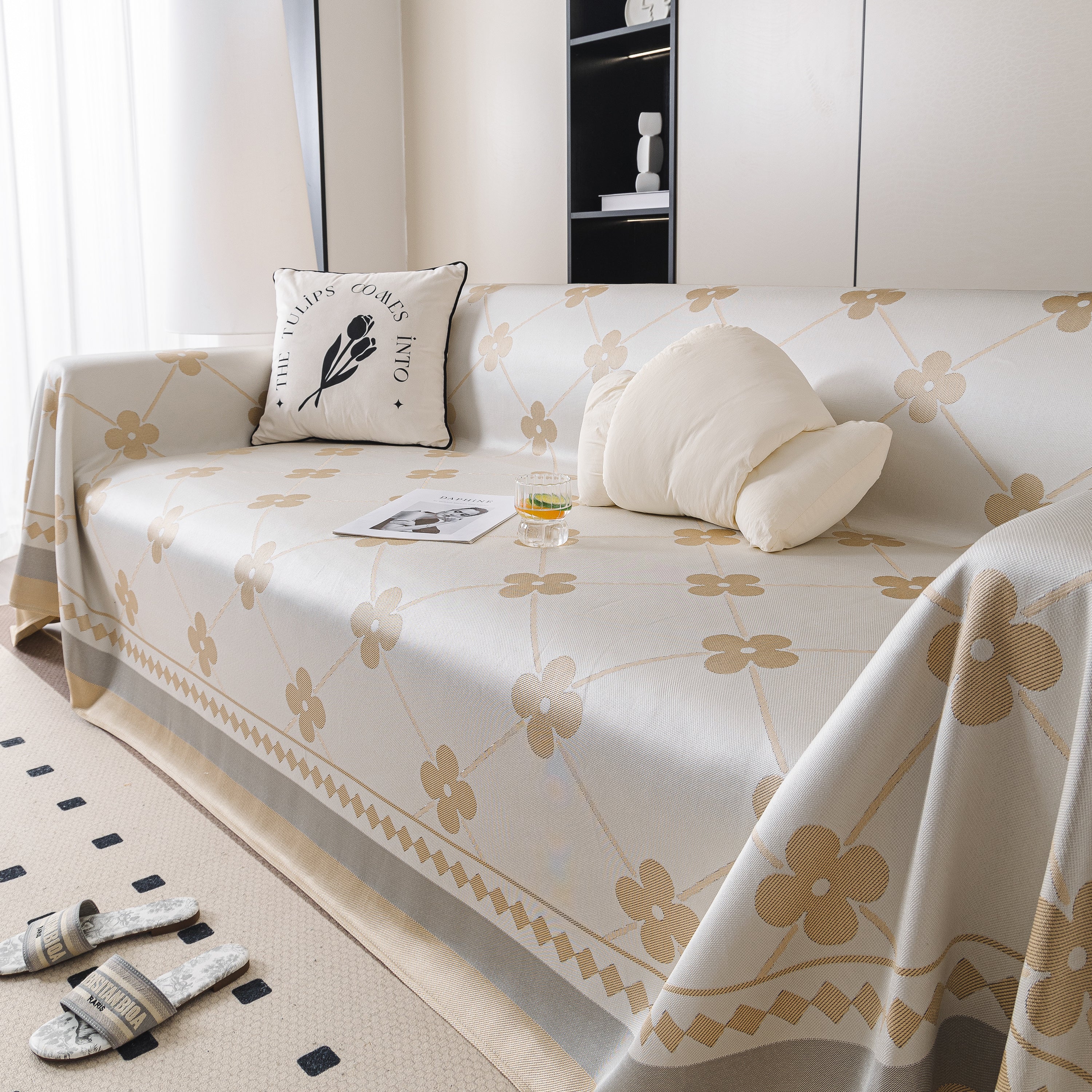 Cooling Four-Leaf Clover Hope Faith Love Luck Summer Comfy Ice Silk Furniture Throw Covers for Sofas