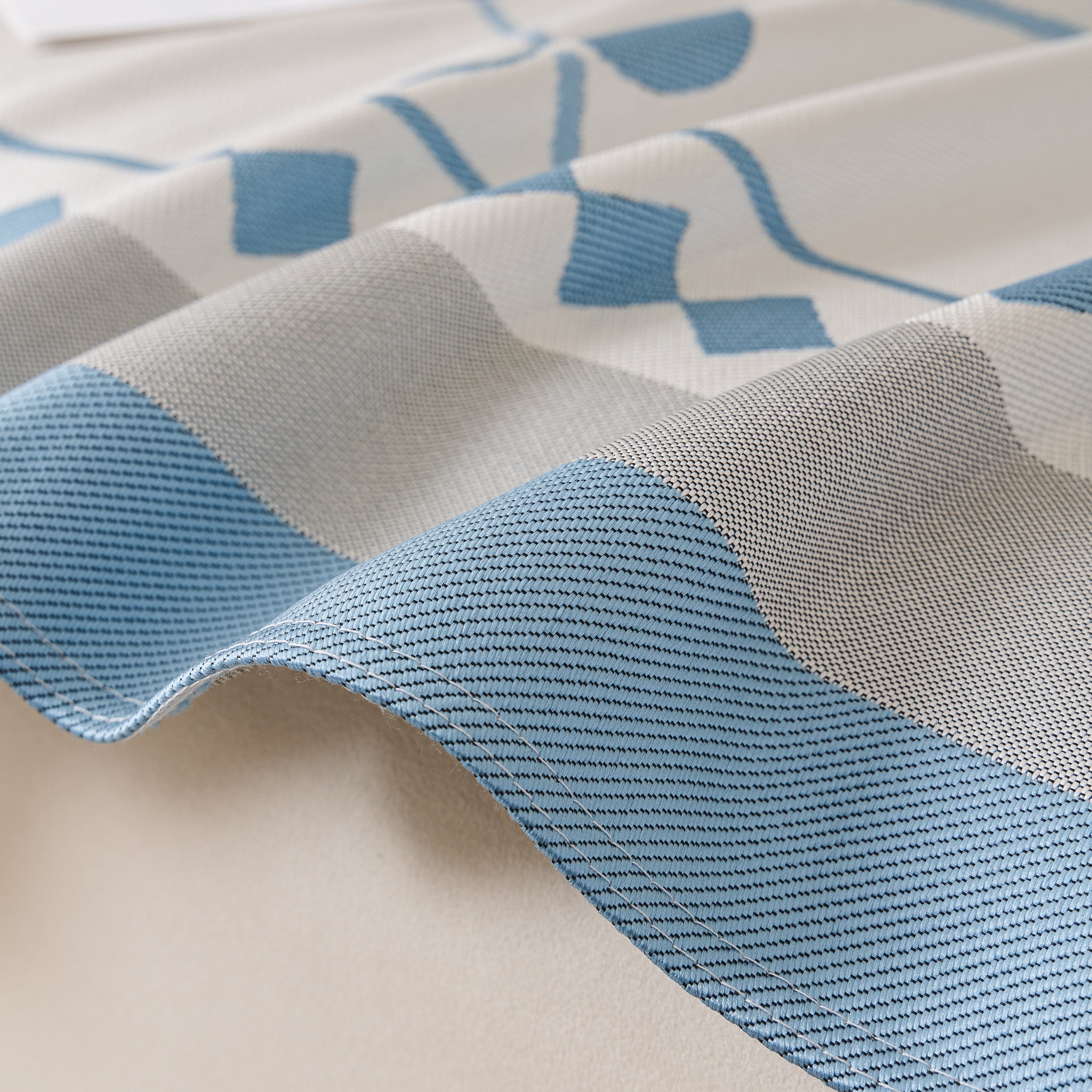 Cooling Four-Leaf Clover Hope Faith Love Luck Summer Comfy Ice Silk Furniture Throw Covers for Sofas