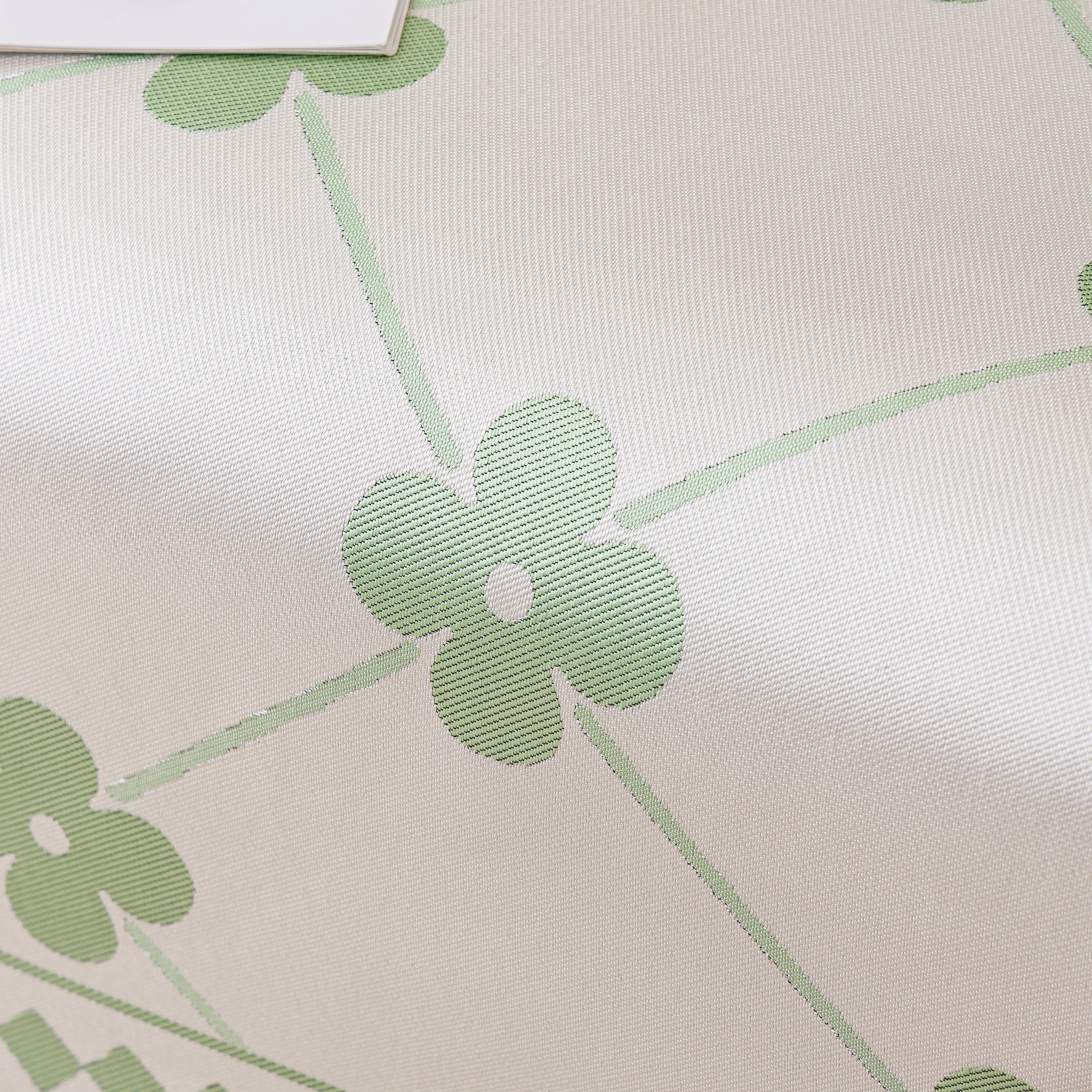 Cooling Four-Leaf Clover Hope Faith Love Luck Summer Comfy Ice Silk Furniture Throw Covers for Sofas