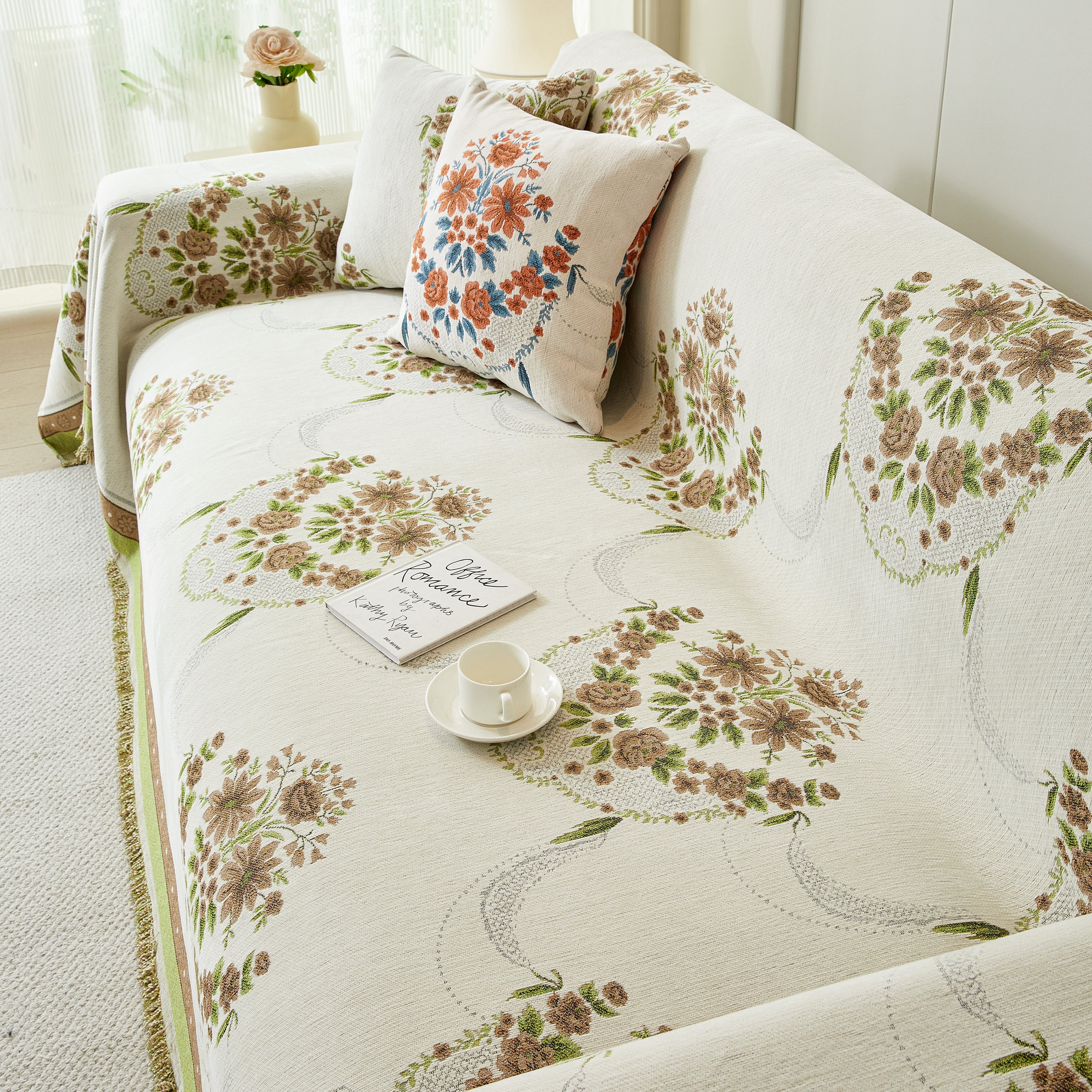 Charming French Country Floral Basket Sofa Throw Cover Rustic Farmhouse-Style Couch Cover Blankets