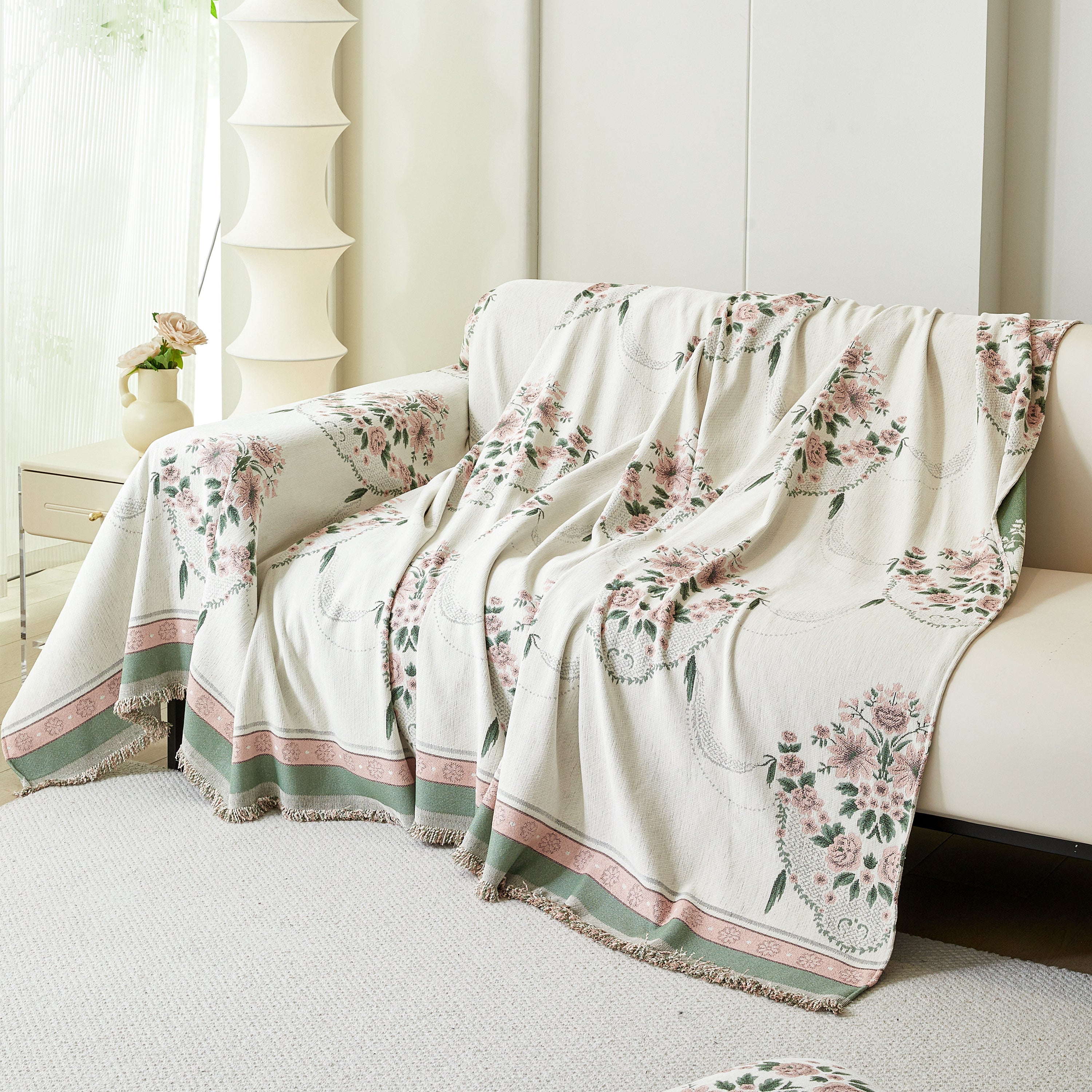 Charming French Country Floral Basket Sofa Throw Cover Rustic Farmhouse-Style Couch Cover Blankets