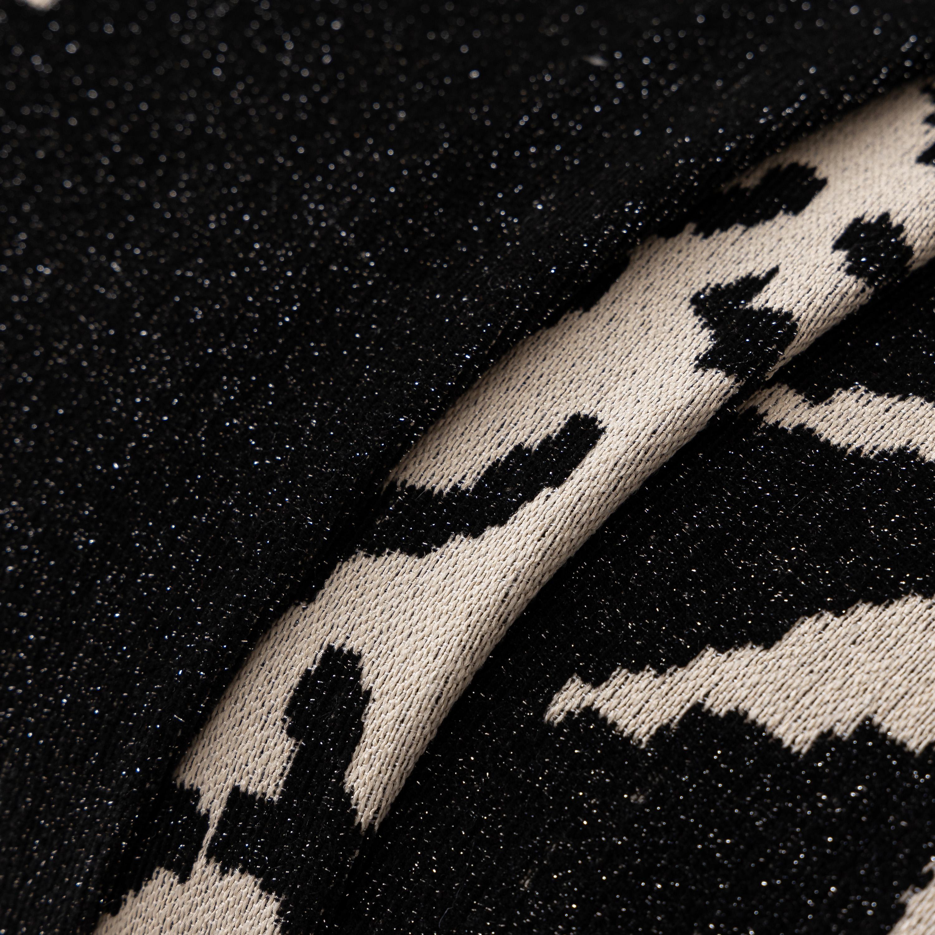 Modern Couch Covers for Couches Large Decorative Throw Blanket with Tassels for Couch