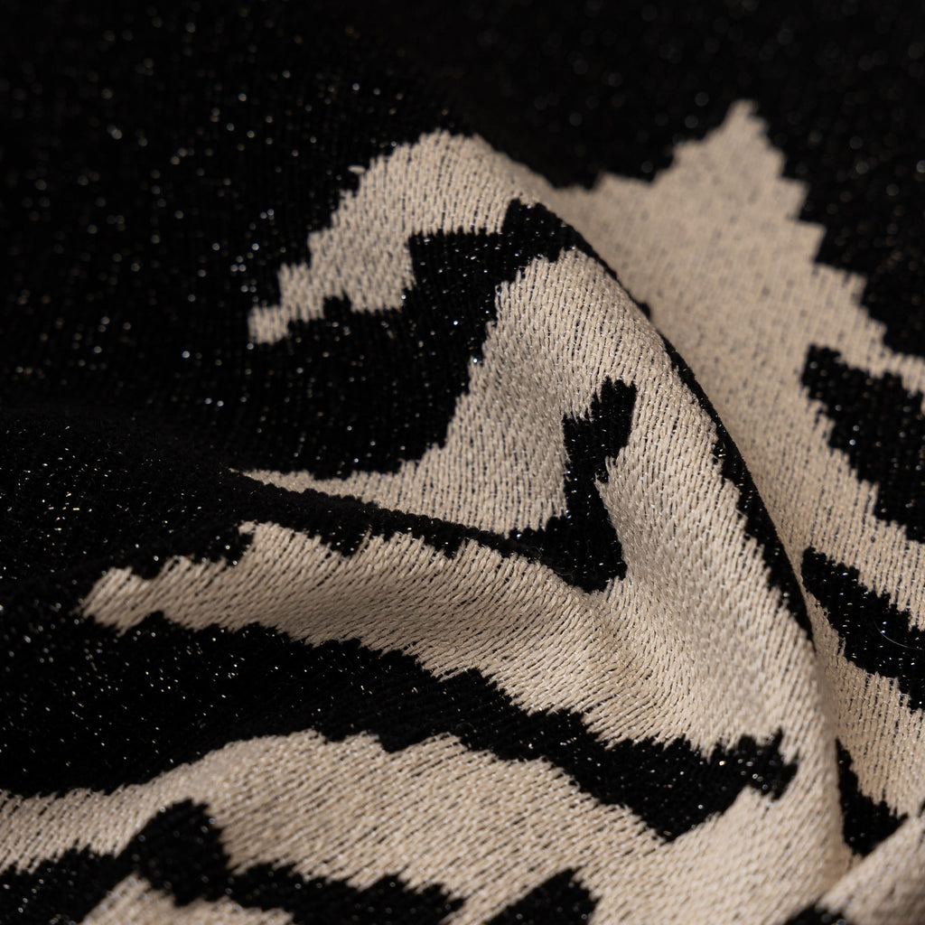 Modern Couch Covers for Couches Large Decorative Throw Blanket with Tassels for Couch