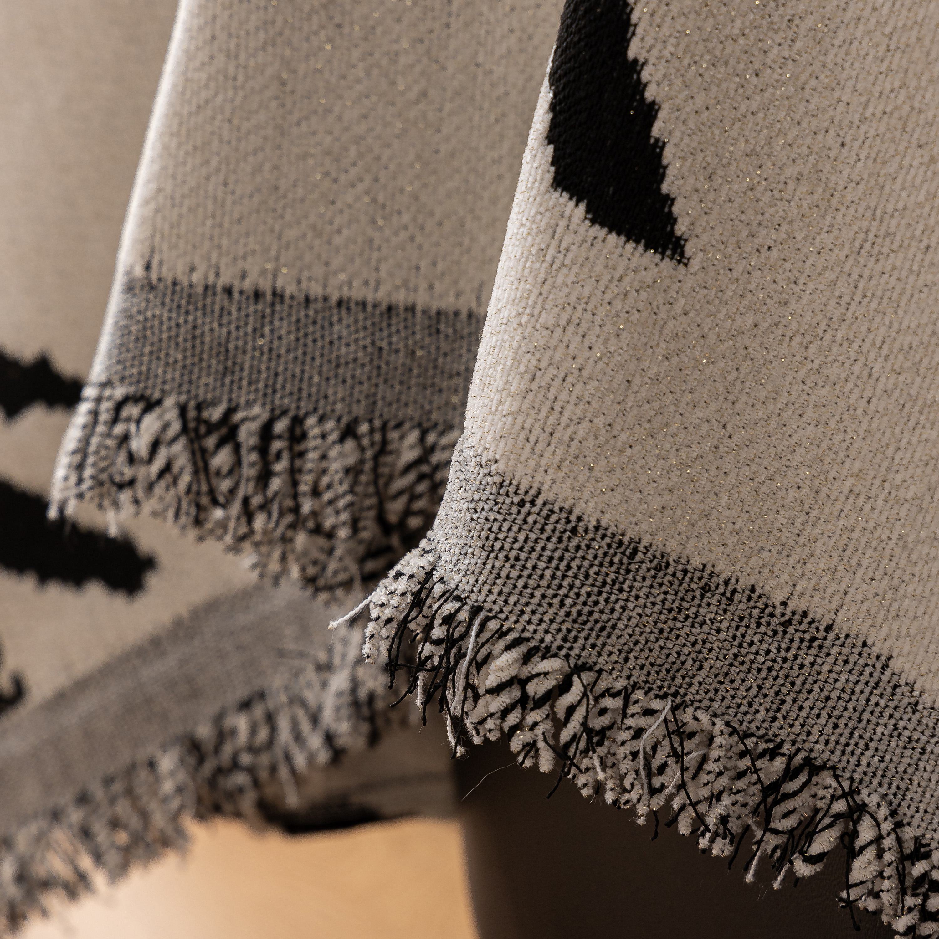 Modern Couch Covers for Couches Large Decorative Throw Blanket with Tassels for Couch