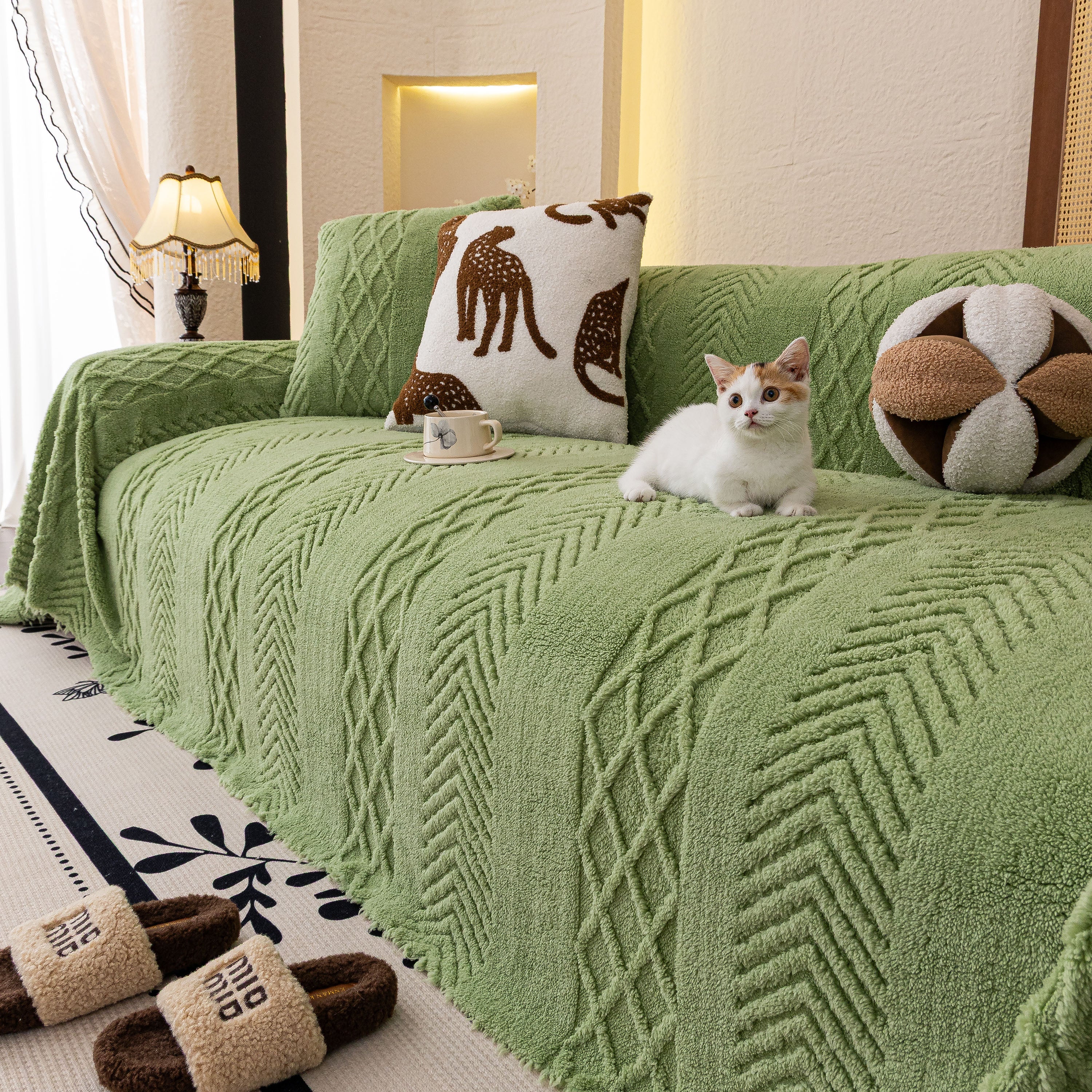 Plush Fleece Sofa Cover with 3D Cable Knit Texture Soft Cozy Warm Sofa Throw Blanket