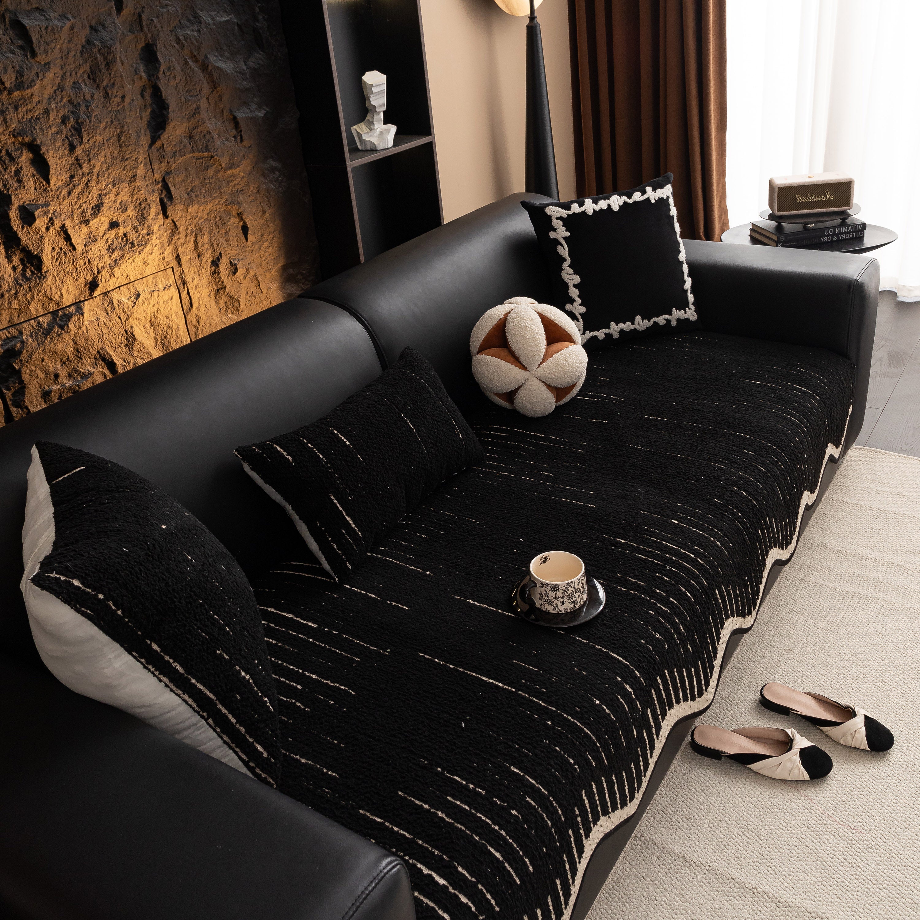 Textured Sofa Seat Cover with Wave Edge – Non-Slip, Washable Couch Throw Protector