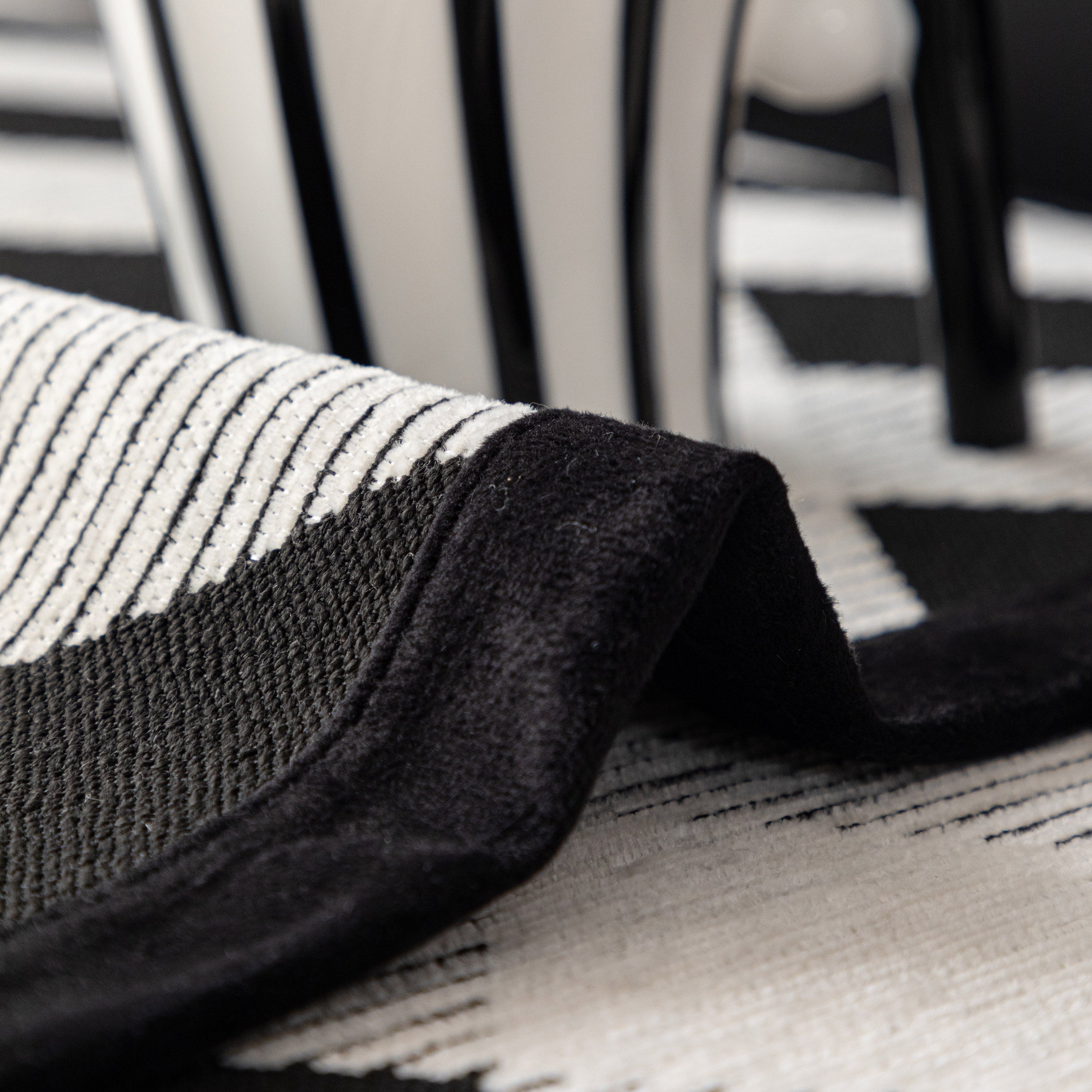 Non-Slip Chenille Sofa Slipcover Modern Geometric Sofa Protector Fits Most Sofas