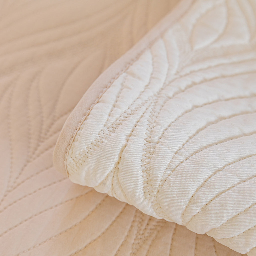 Leaf Vein Textured Cotton Quilted Sofa Slipcover, Non-Slip Modular Couch Covers