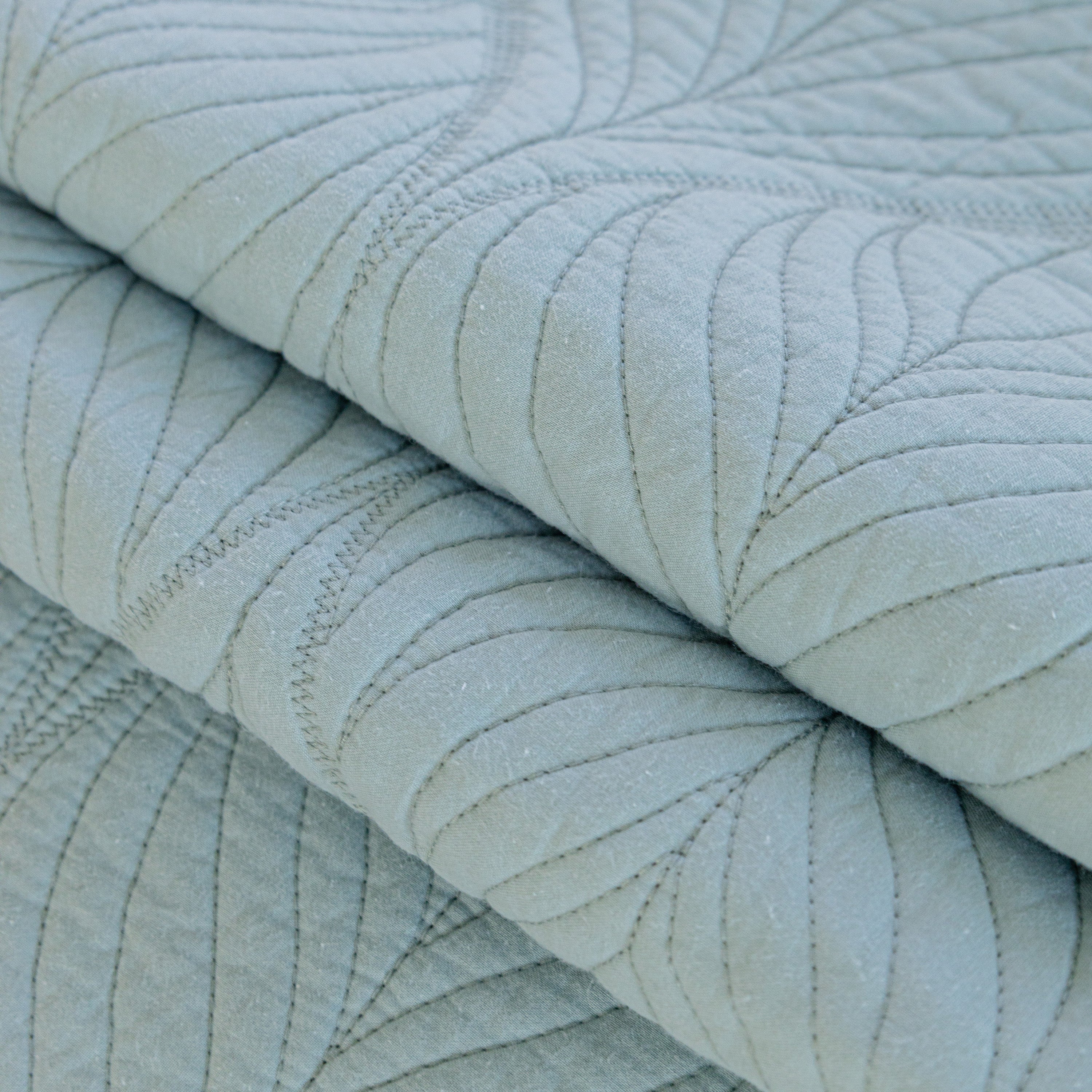 Leaf Vein Textured Cotton Quilted Sofa Slipcover, Non-Slip Modular Couch Covers