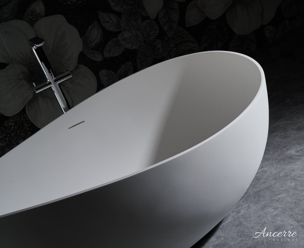 Contoure Freestanding Solid Surface Bathtub