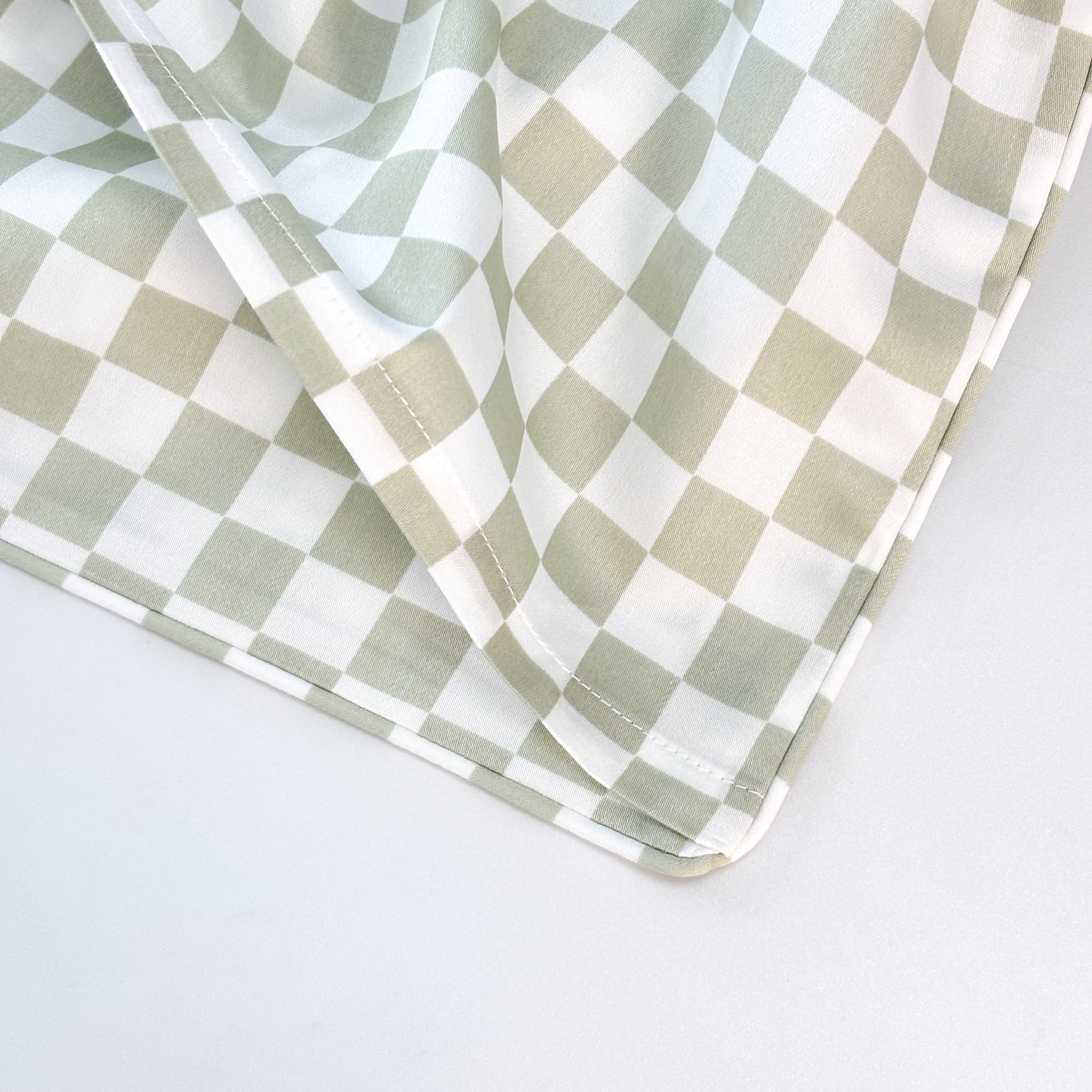 SHNUGGLE Extra Pillowcase- Sage Checker