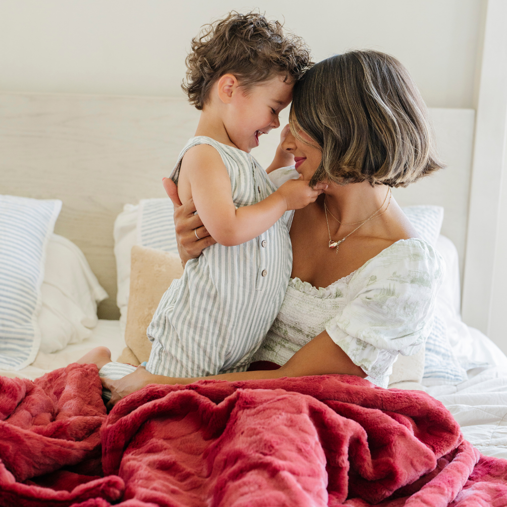 PATTERNED FAUX FUR XL THROW BLANKETS
