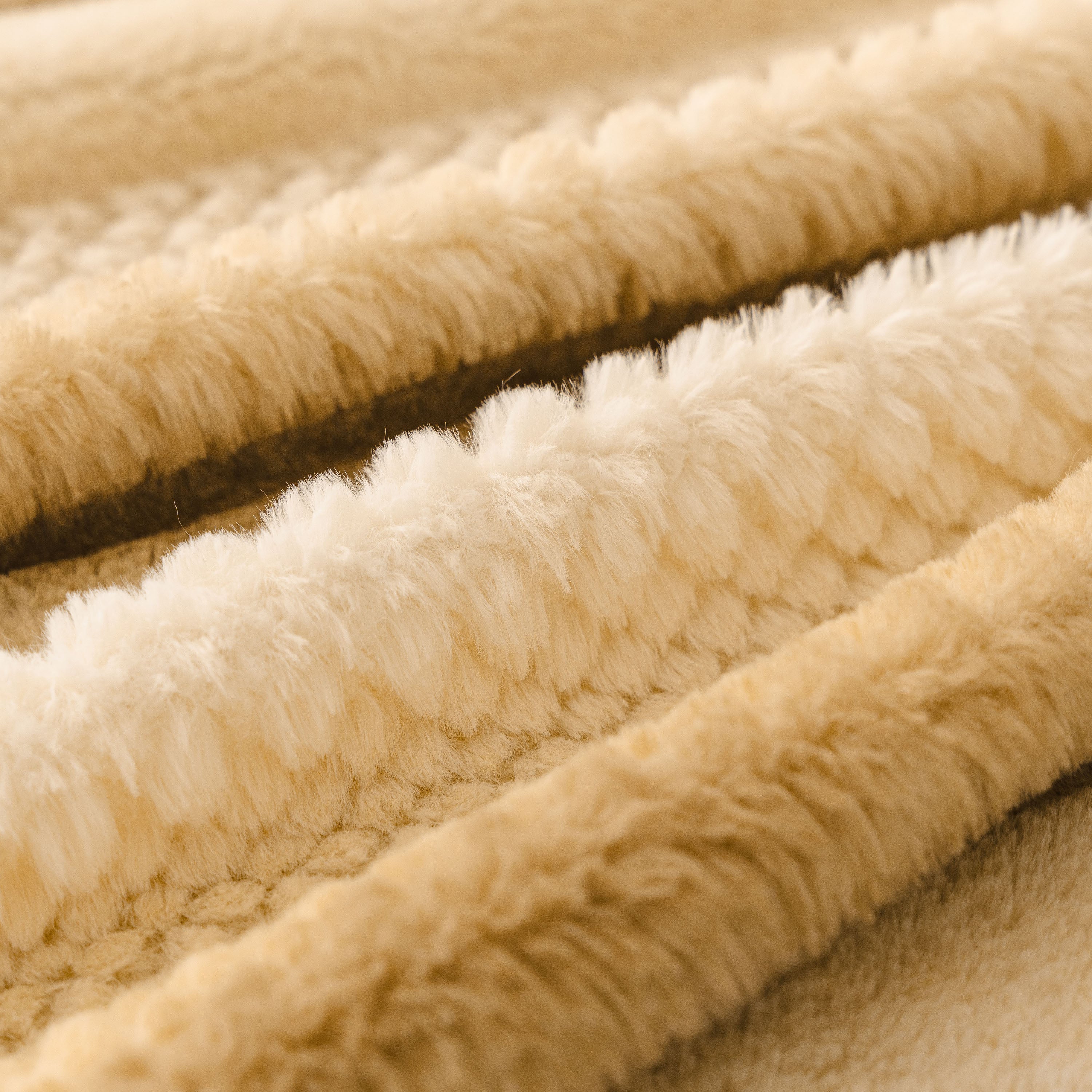 Faux Fur Sofa Cover Washable Furniture Protector for Sectional Warm & Fuzzy Slipcover