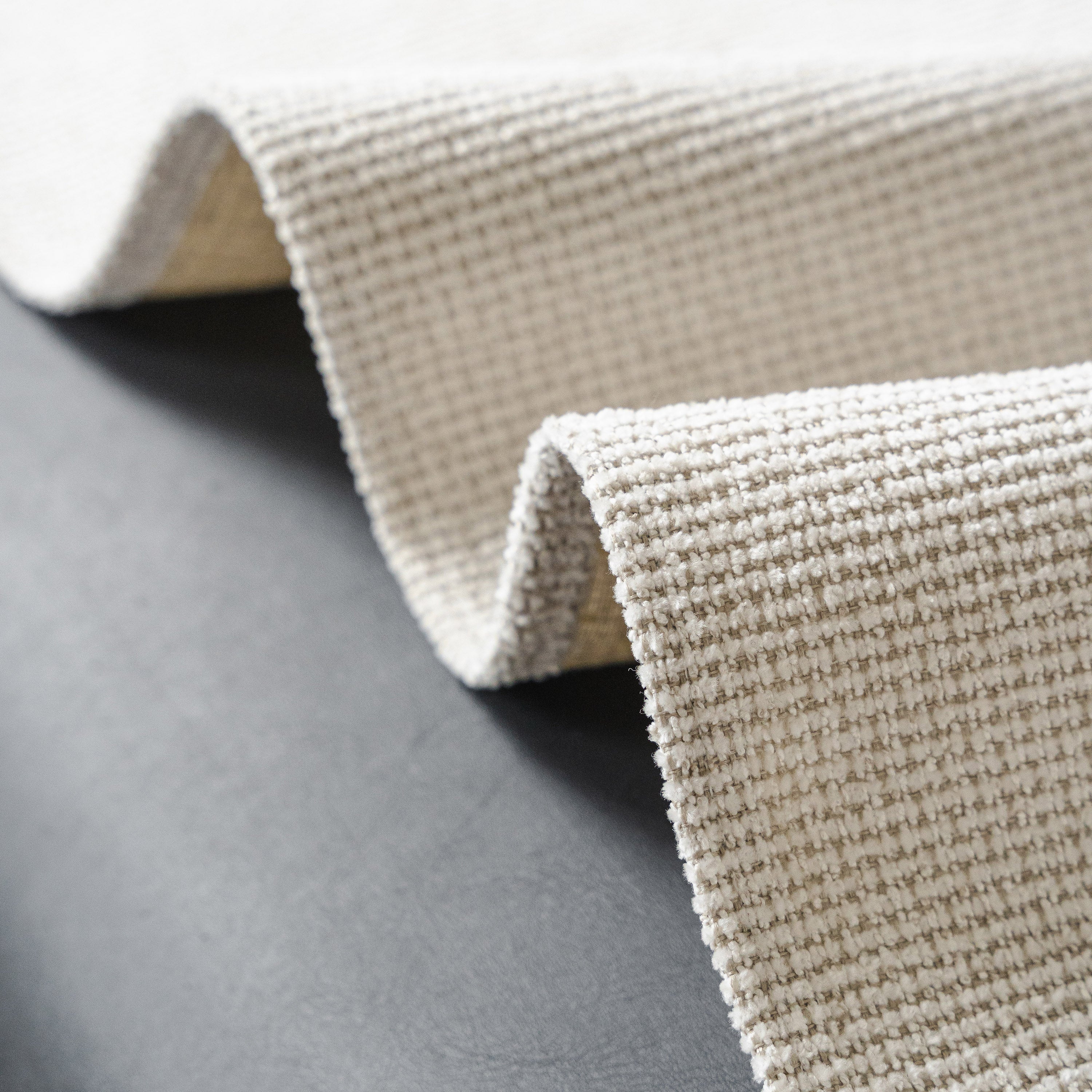 Chenille Sofa Cover Throw, Non-Slip, Water-Resistant, Pet-Friendly Couch Protector