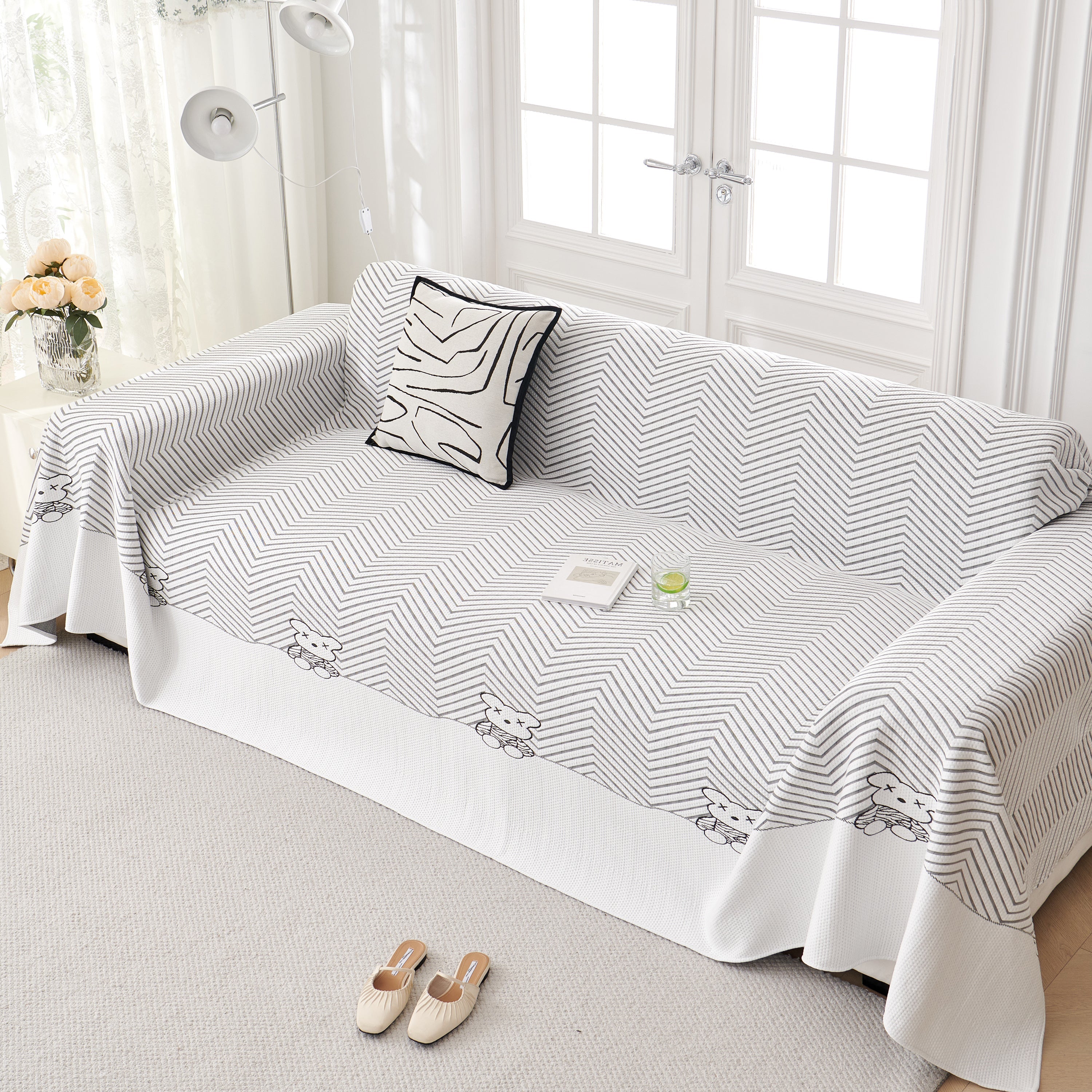 Cool Summer Blanket for Couches Soft Comfy Lightweight Cooling Sofa Blankets Cover