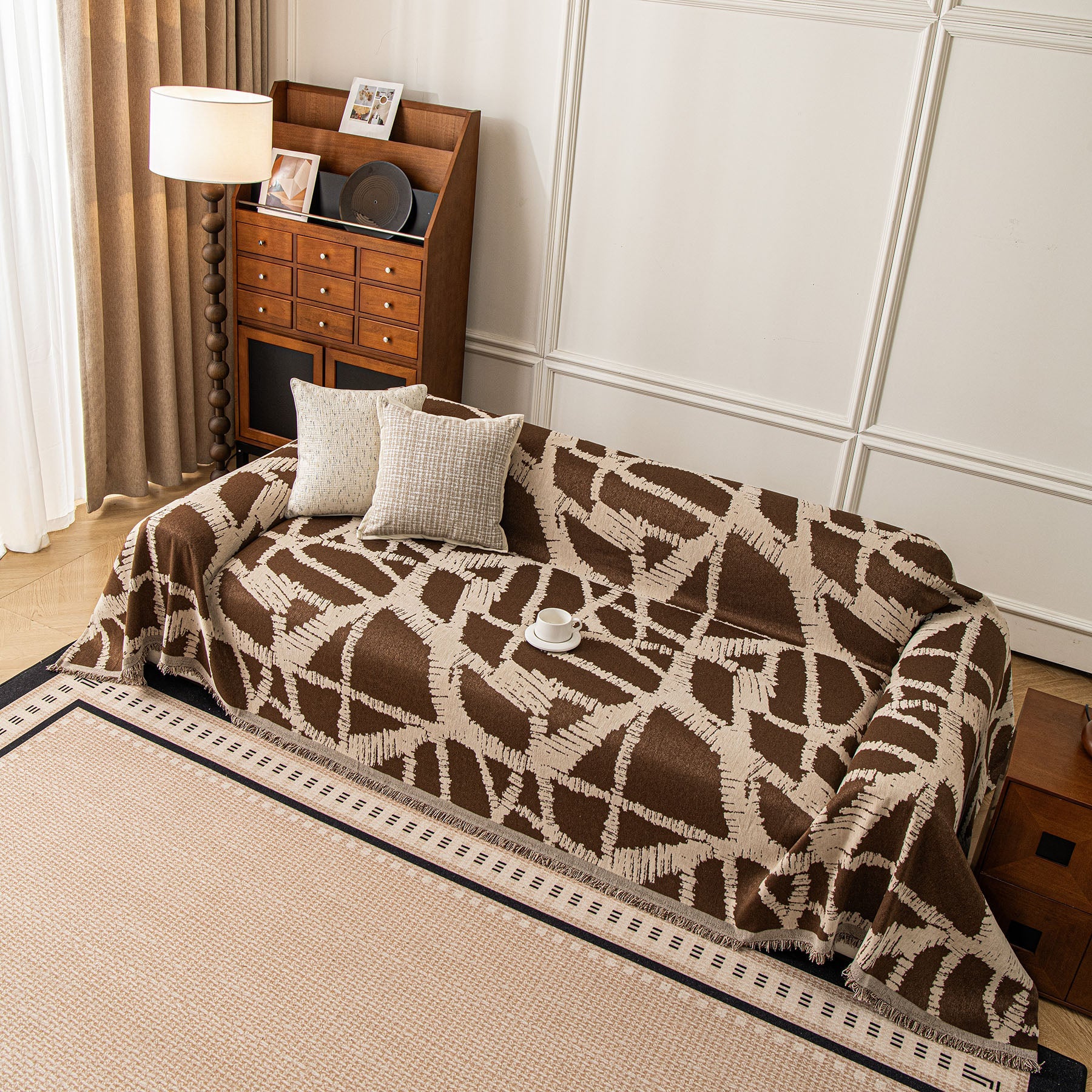 Modern Chenille Bold Abstract Pattern Sofa Cover, Artistic Decorative Furniture Cover