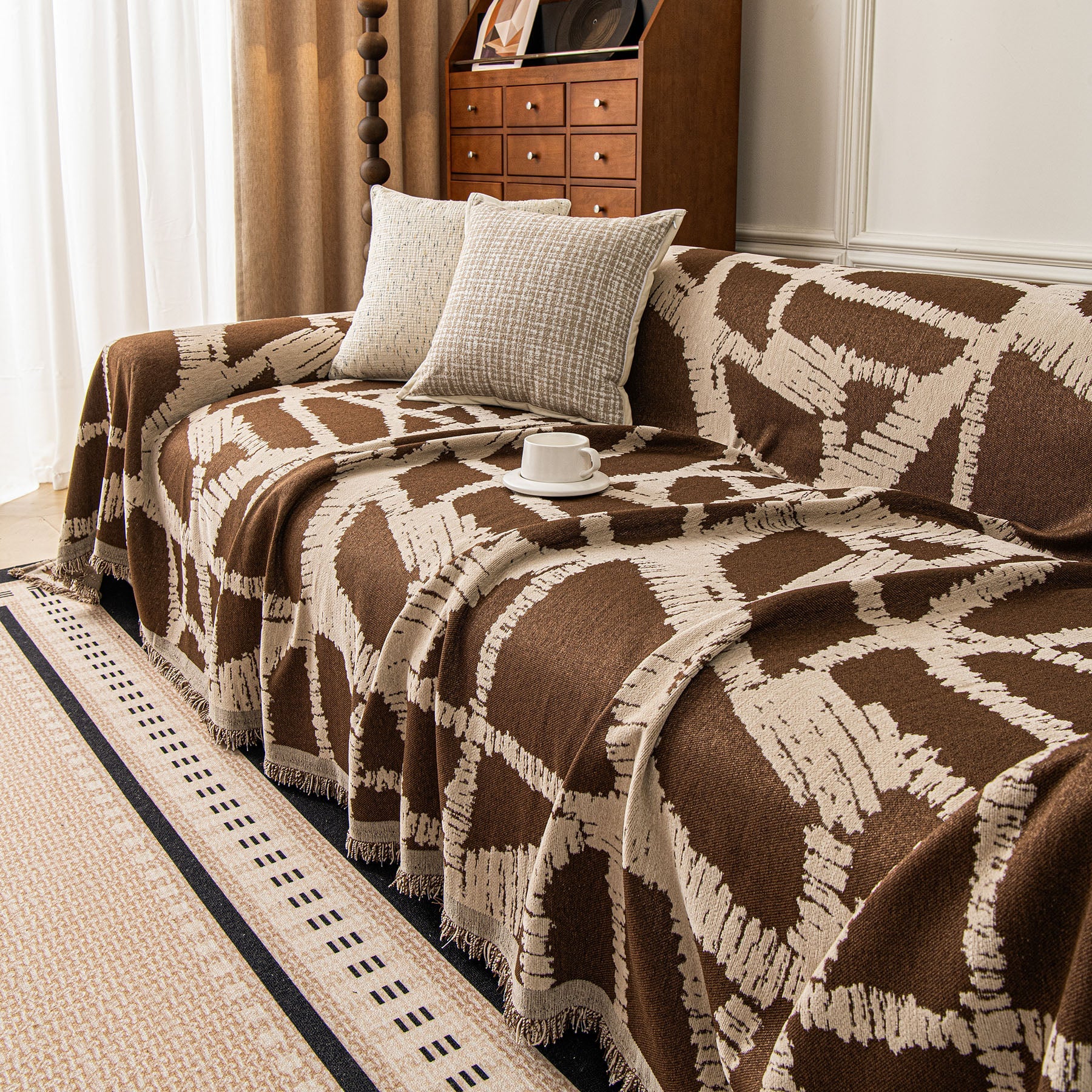 Modern Chenille Bold Abstract Pattern Sofa Cover, Artistic Decorative Furniture Cover