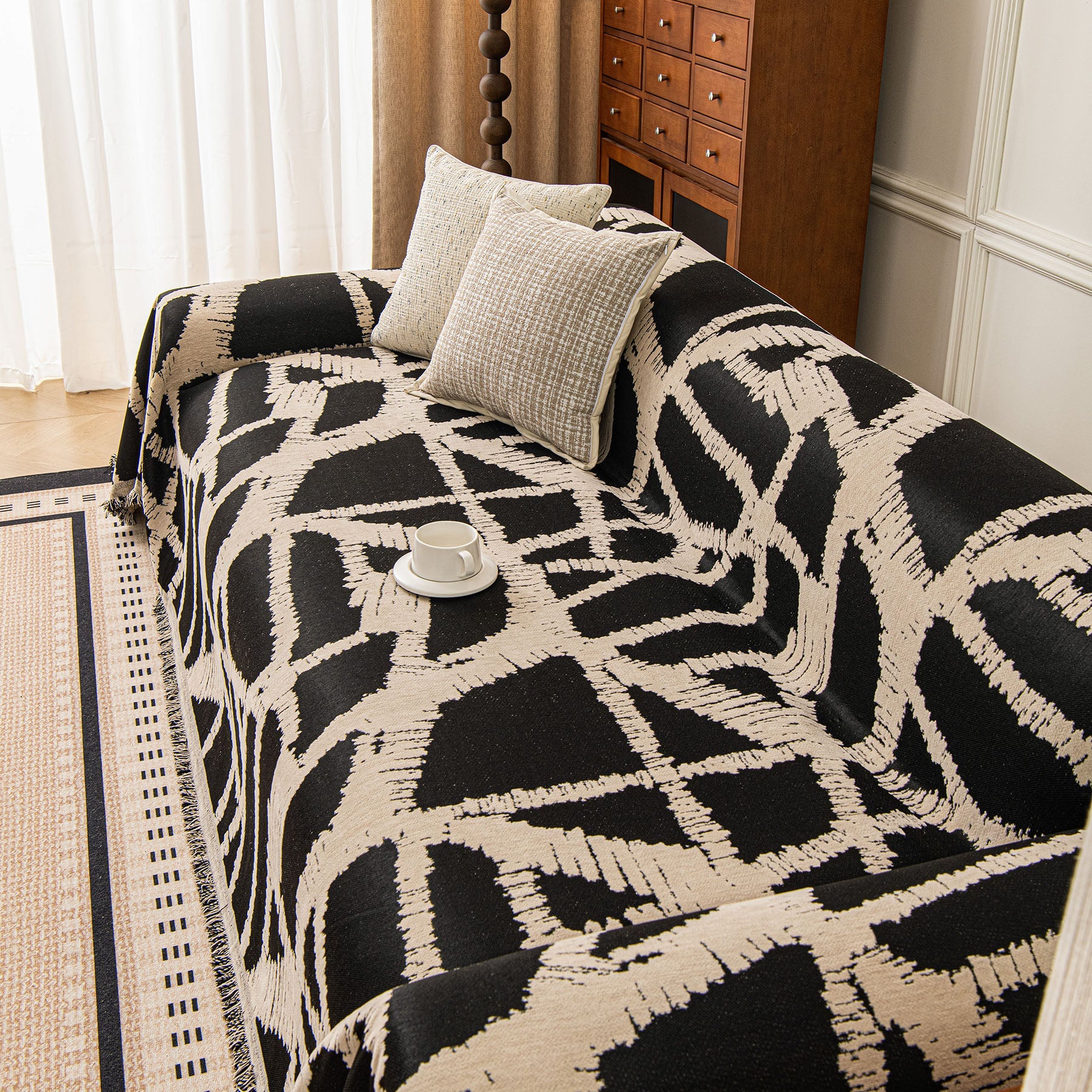 Modern Chenille Bold Abstract Pattern Sofa Cover, Artistic Decorative Furniture Cover