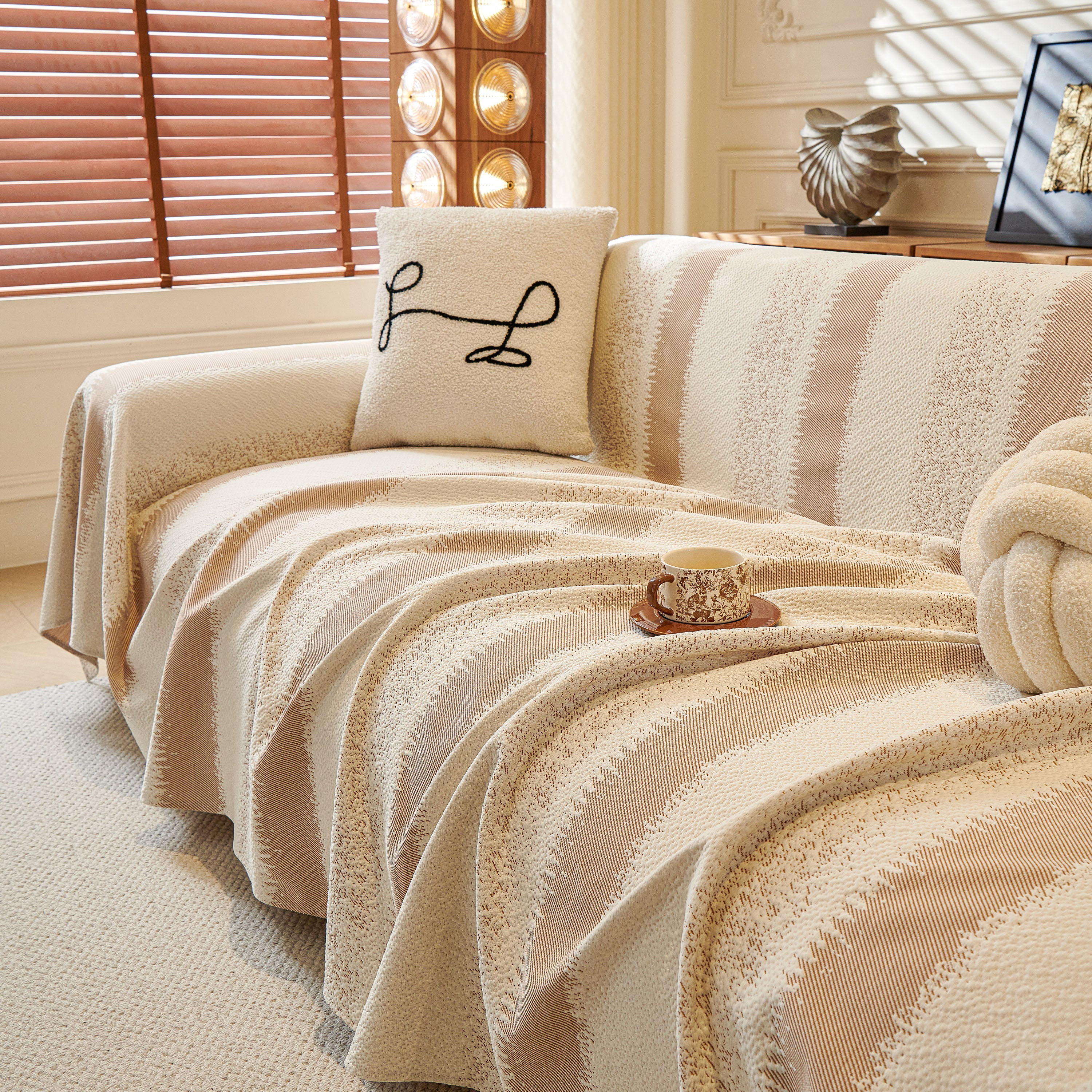 Modern Striped Sofa Throw Blanket, Lightweight Couch Cover for Summer Seating