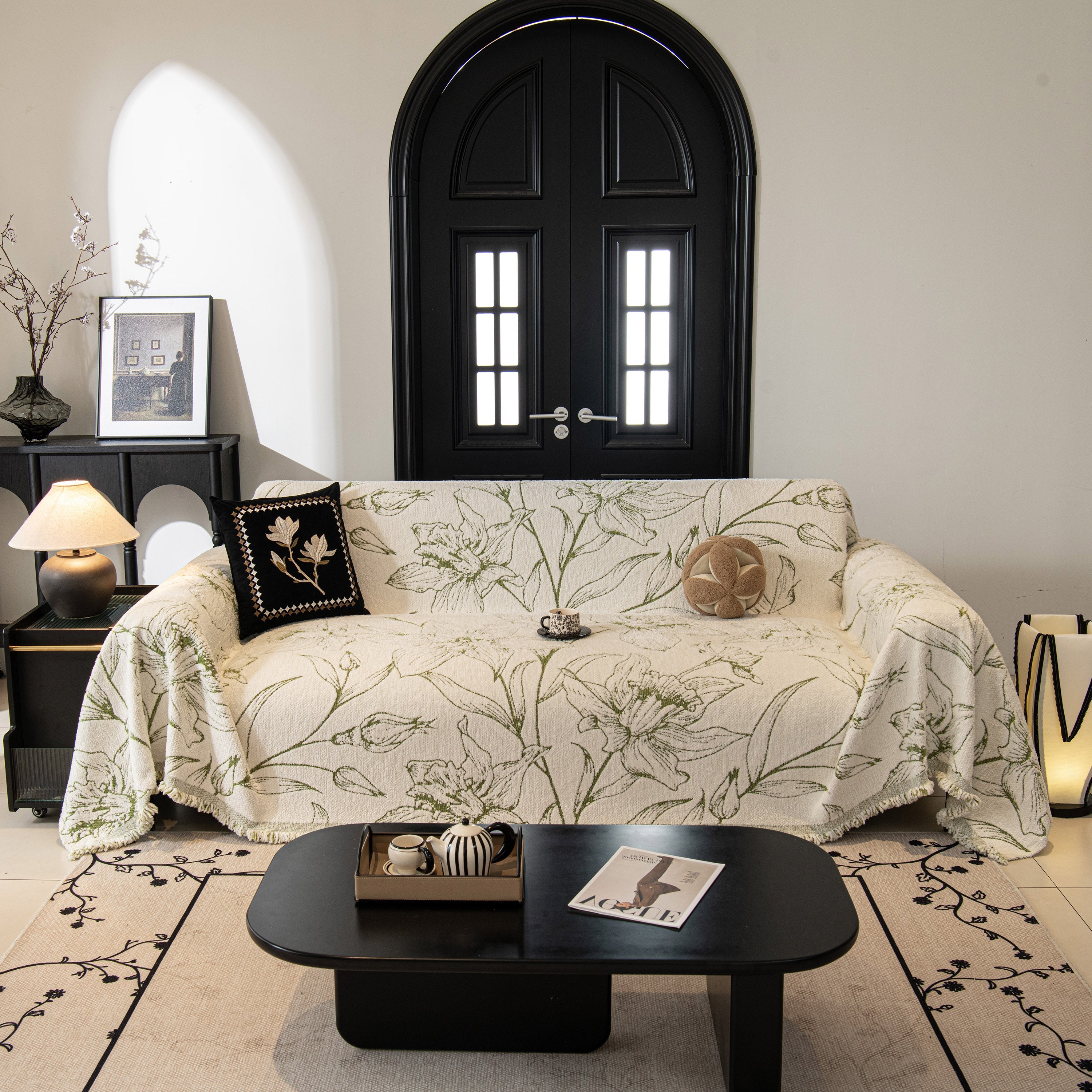 Large Floral Sofa Cover Throw Blanket, Plush Jacquard Non-Shedding Couch Cover for Pets