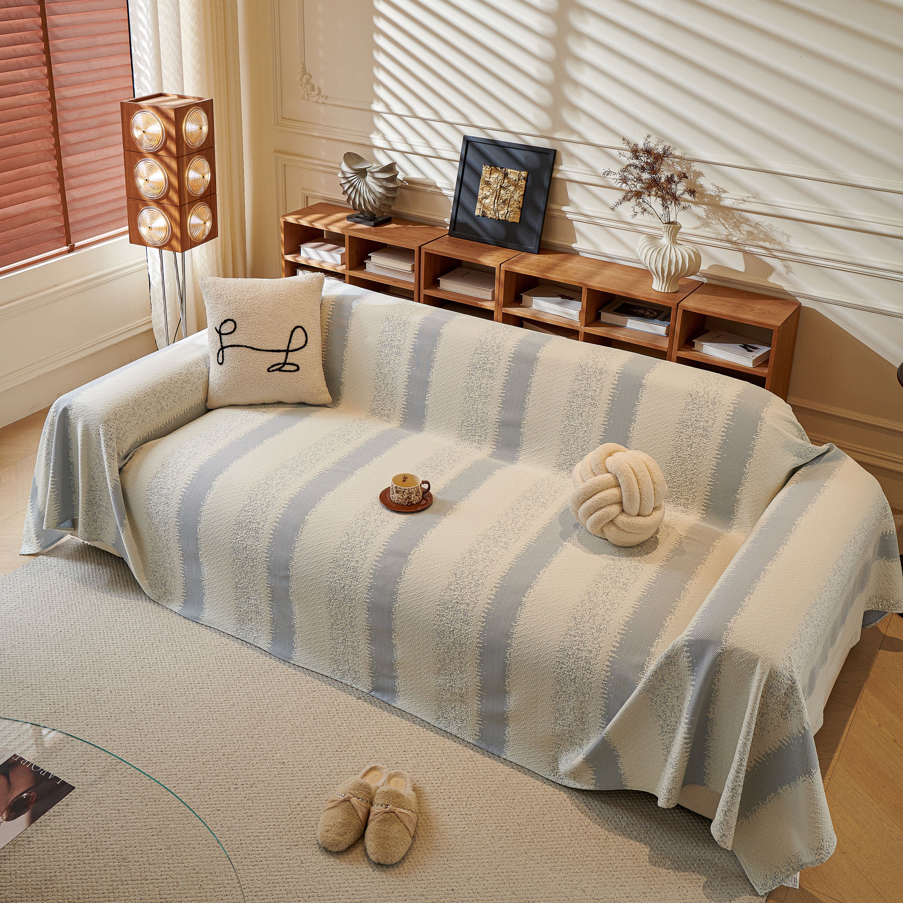 Modern Striped Sofa Throw Blanket, Lightweight Couch Cover for Summer Seating