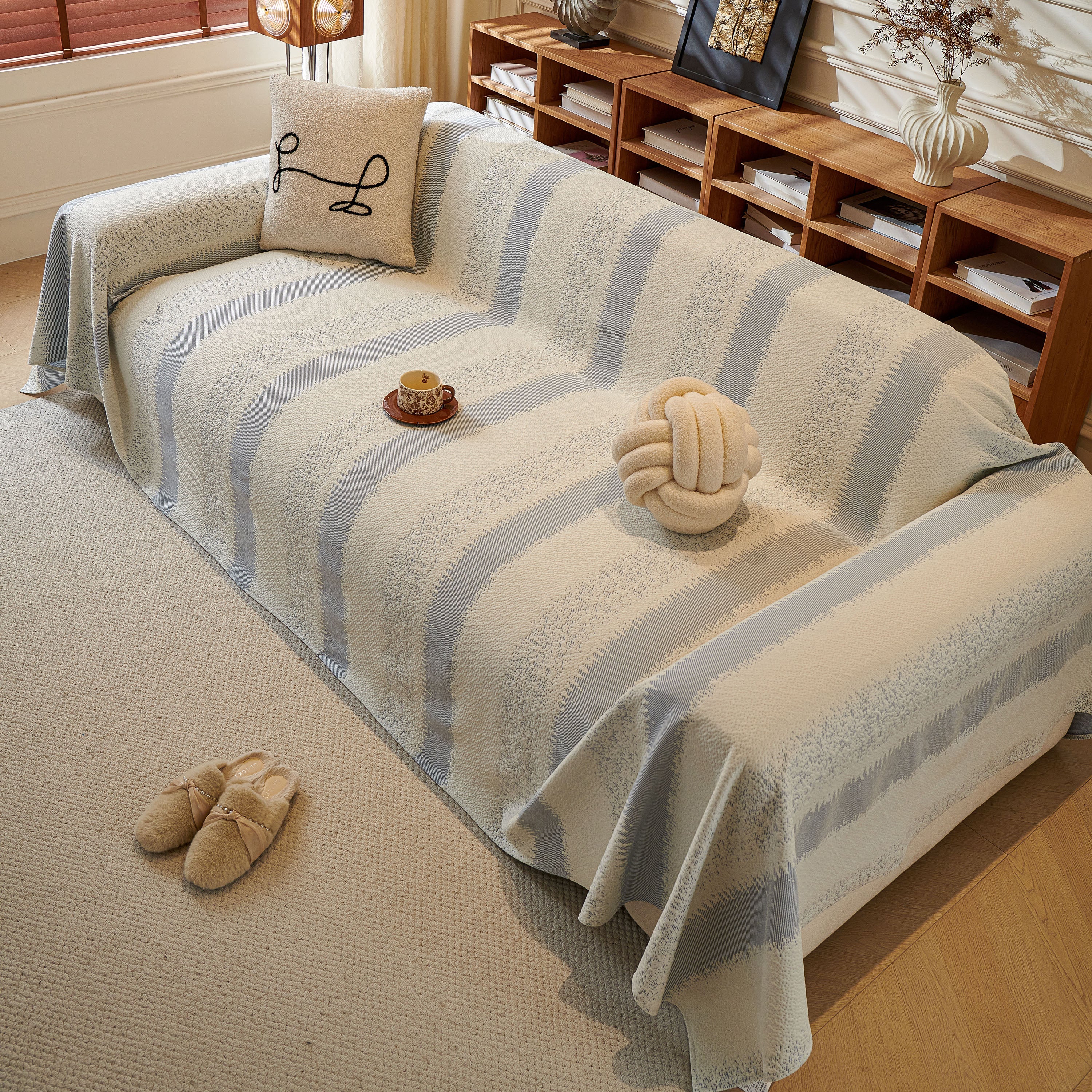 Modern Striped Sofa Throw Blanket, Lightweight Couch Cover for Summer Seating