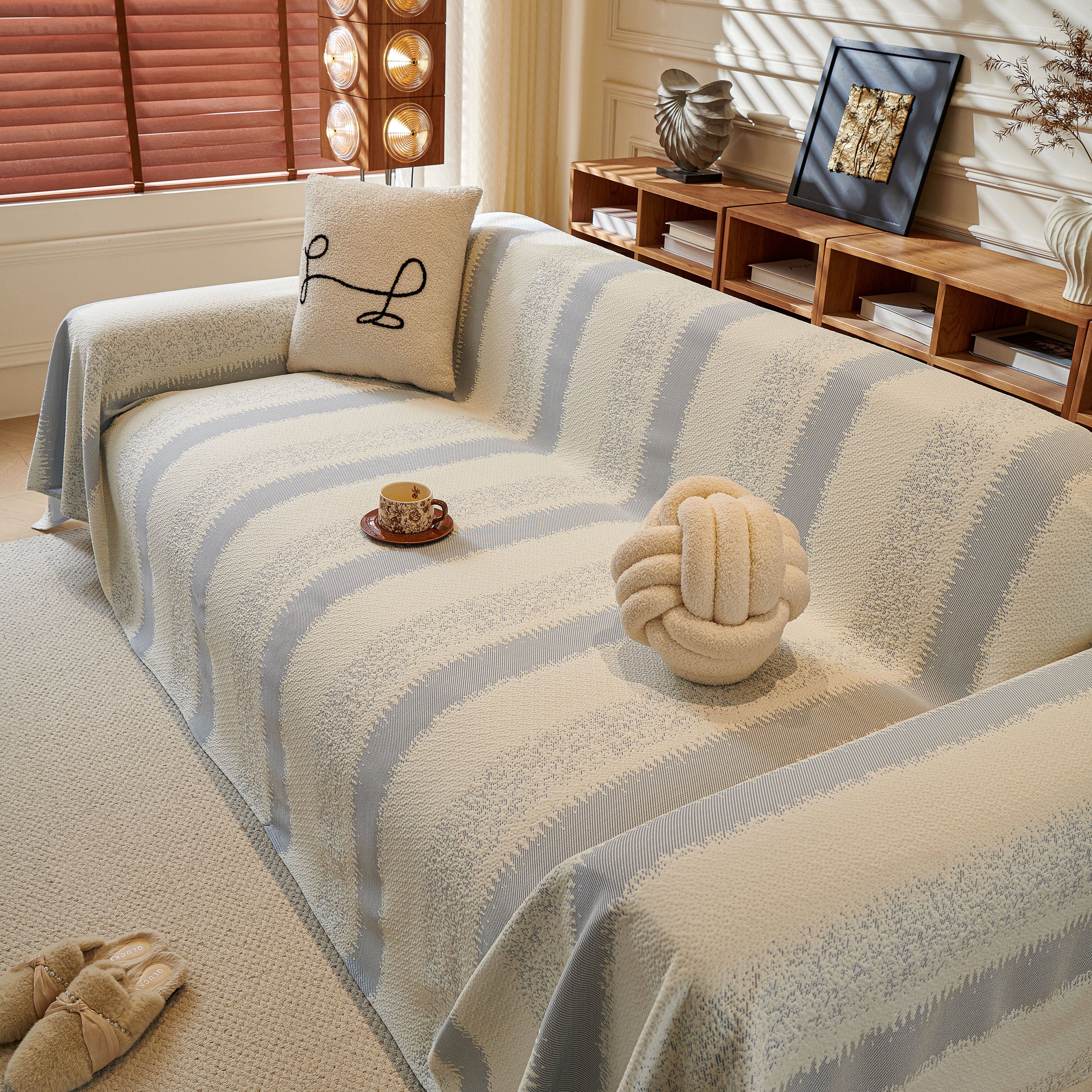 Modern Striped Sofa Throw Blanket, Lightweight Couch Cover for Summer Seating