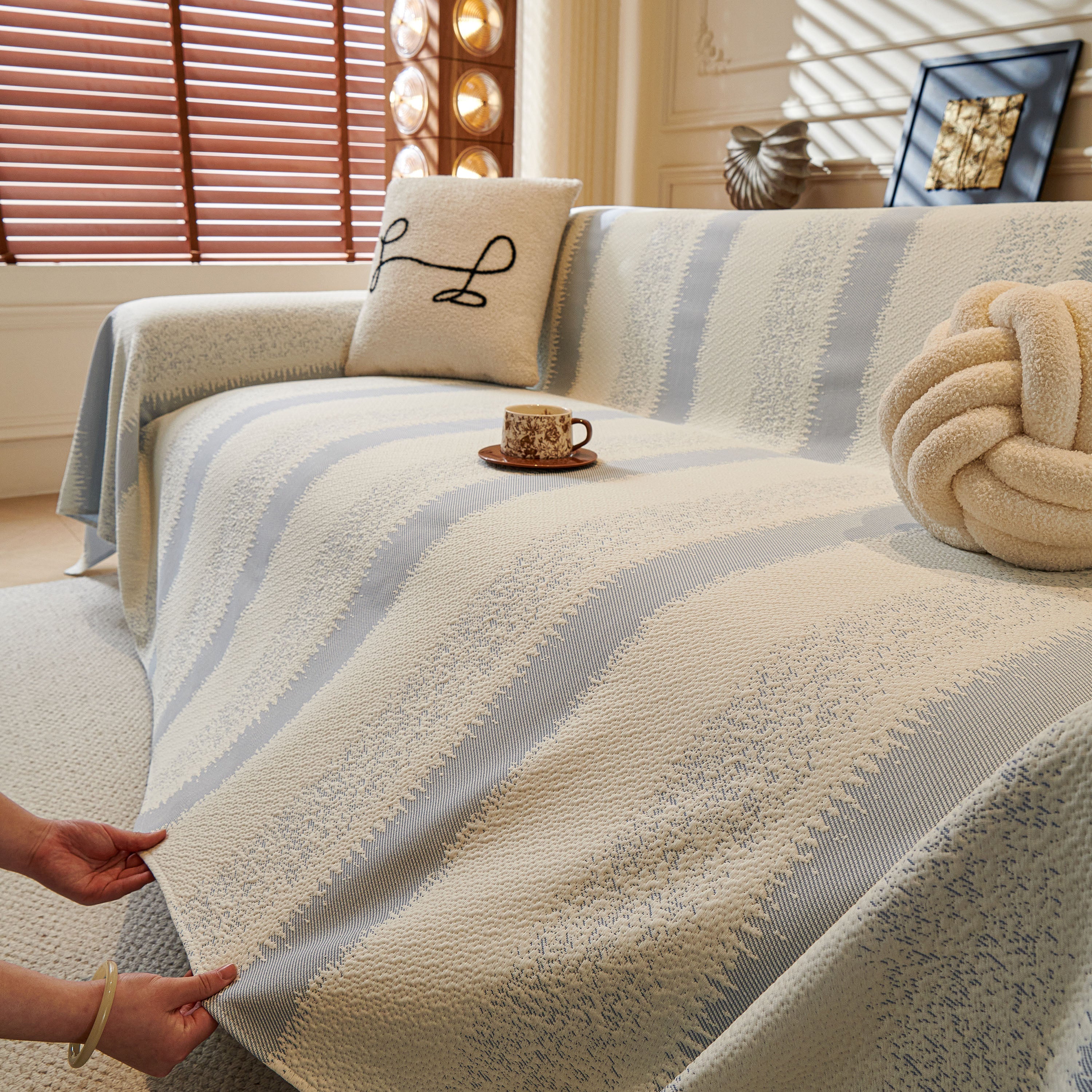 Modern Striped Sofa Throw Blanket, Lightweight Couch Cover for Summer Seating