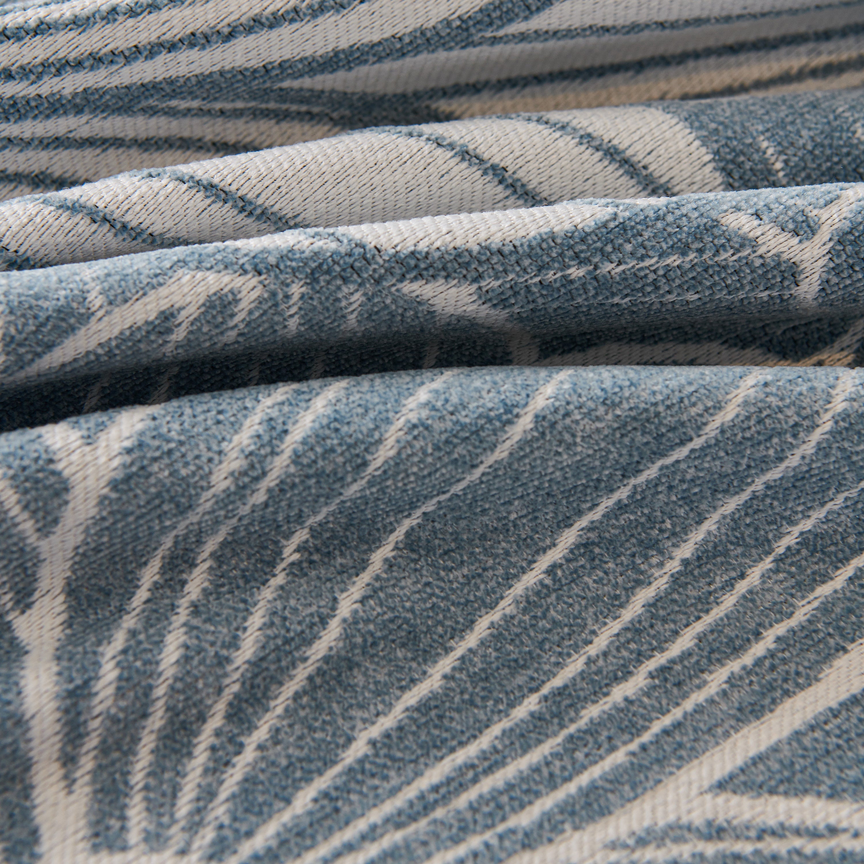 Chenille Jacquard Sofa Throw Cover with Tassels, All-Season Furniture Protector for Home and Office