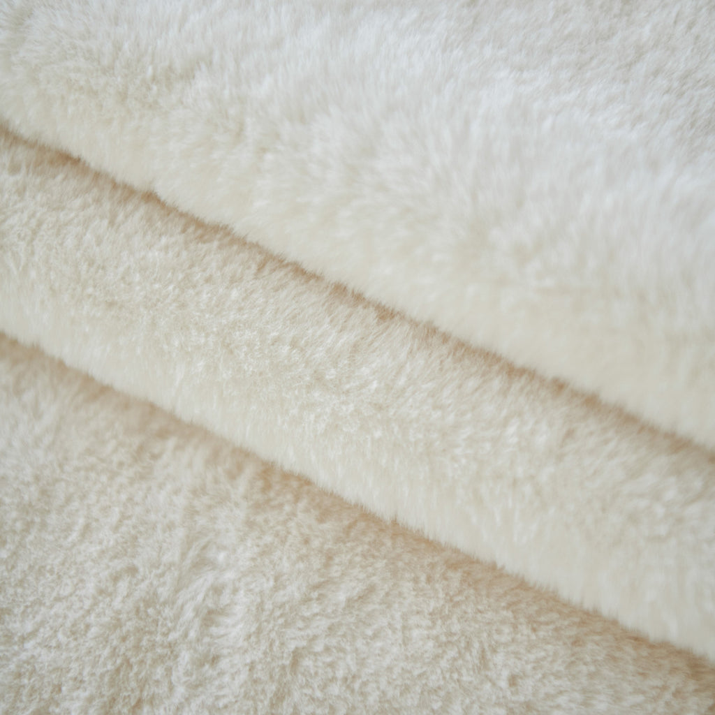 Faux Fur Smooth Plush Comfy Couch Covers, Soft Thicked Durable Blankets and Throws for Sofas