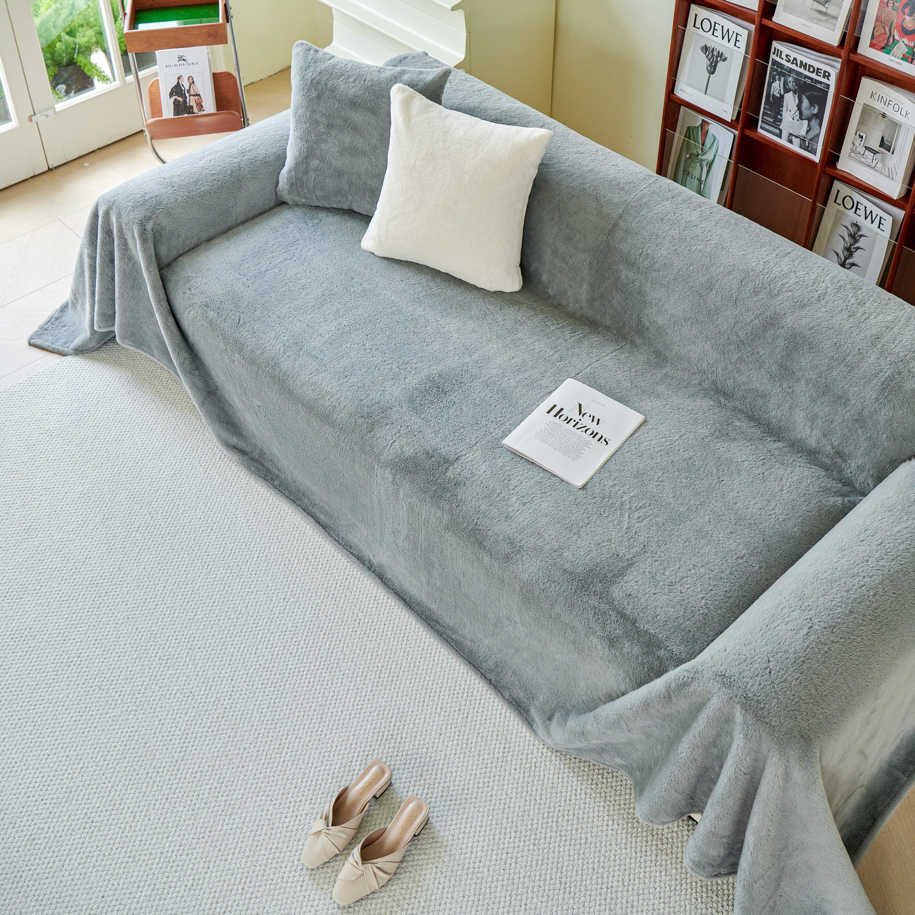 Faux Fur Smooth Plush Comfy Couch Covers, Soft Thicked Durable Blankets and Throws for Sofas