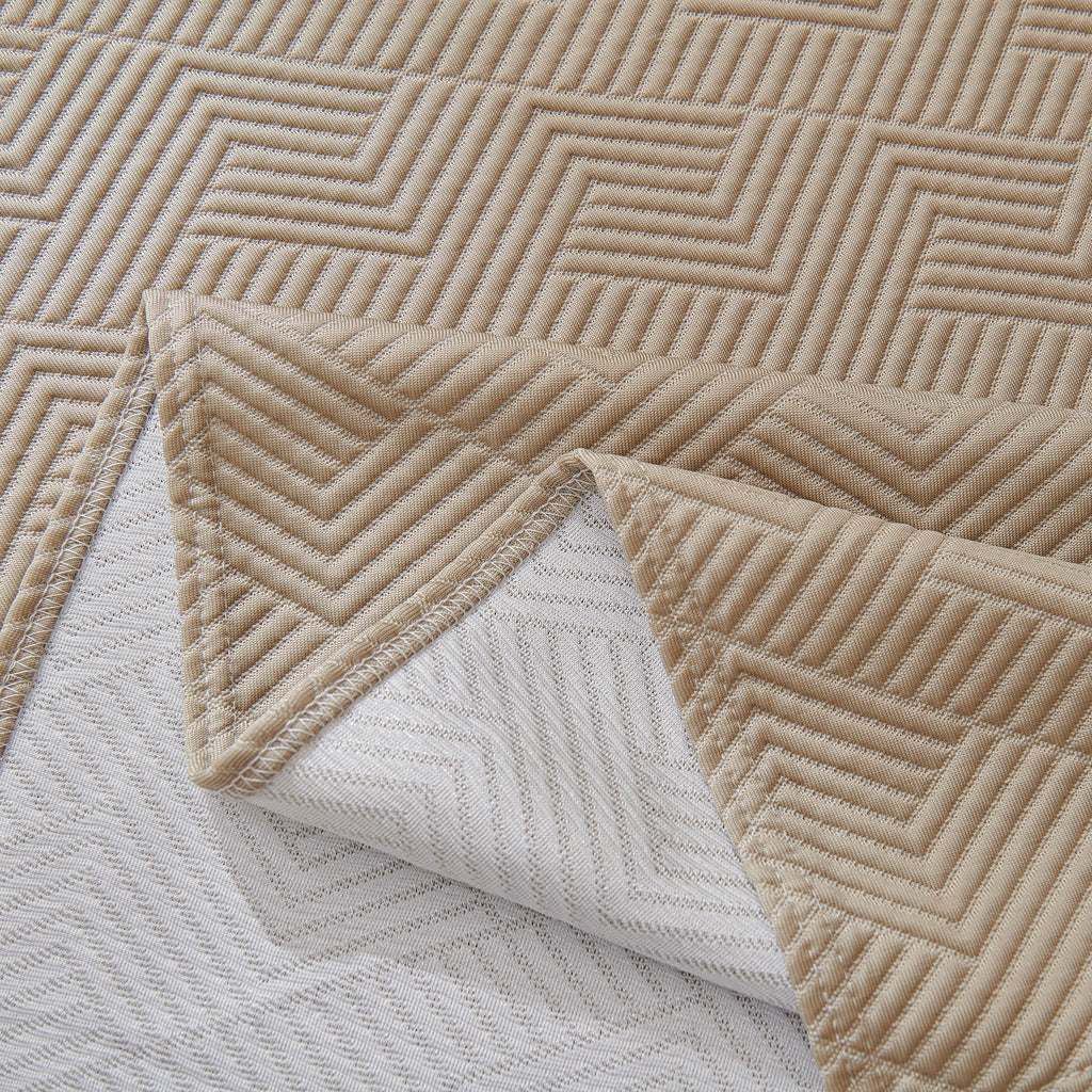 Cooling Scratch Proof Large Sofa Throw Cover, Geometric Texture Couch Protector