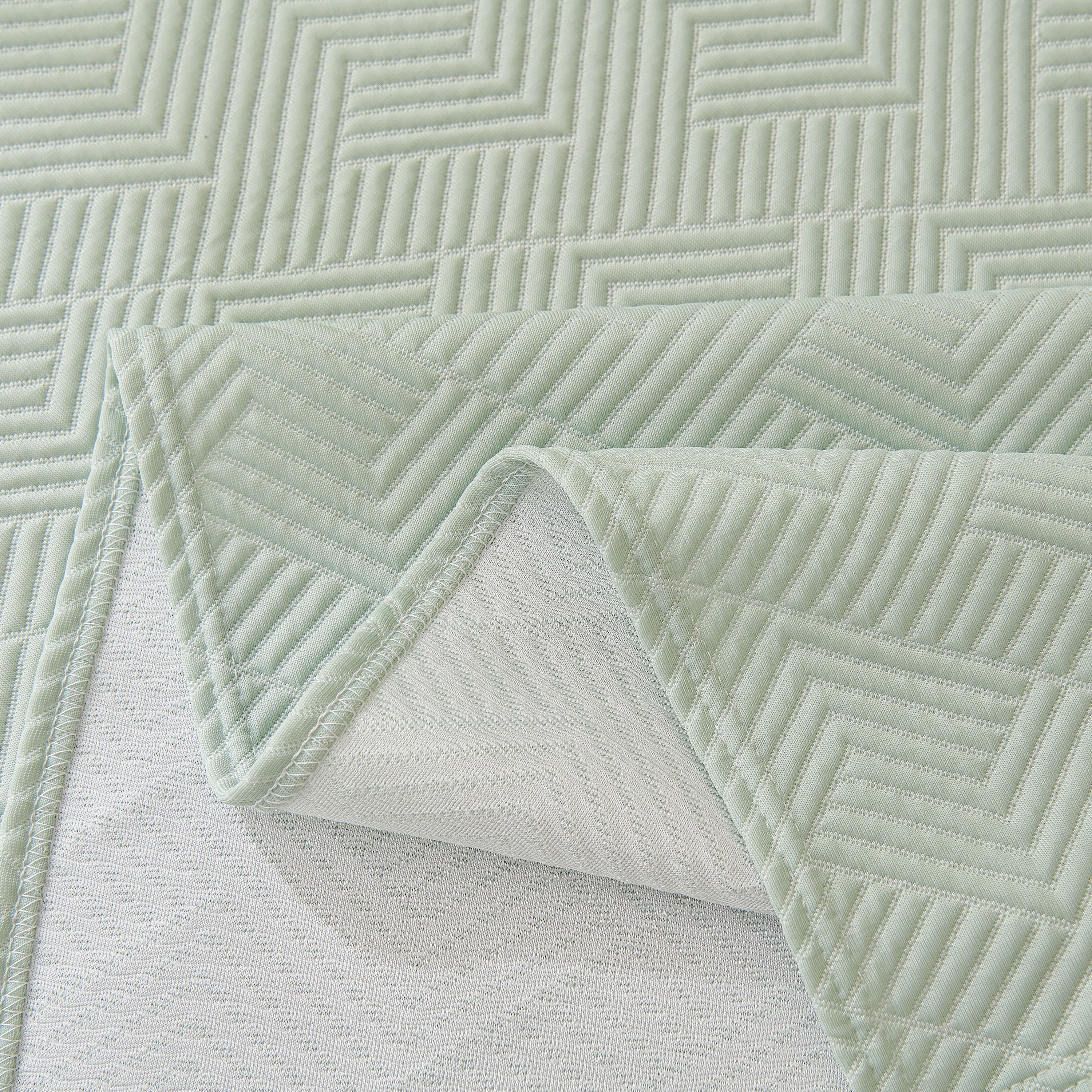 Cooling Scratch Proof Large Sofa Throw Cover, Geometric Texture Couch Protector