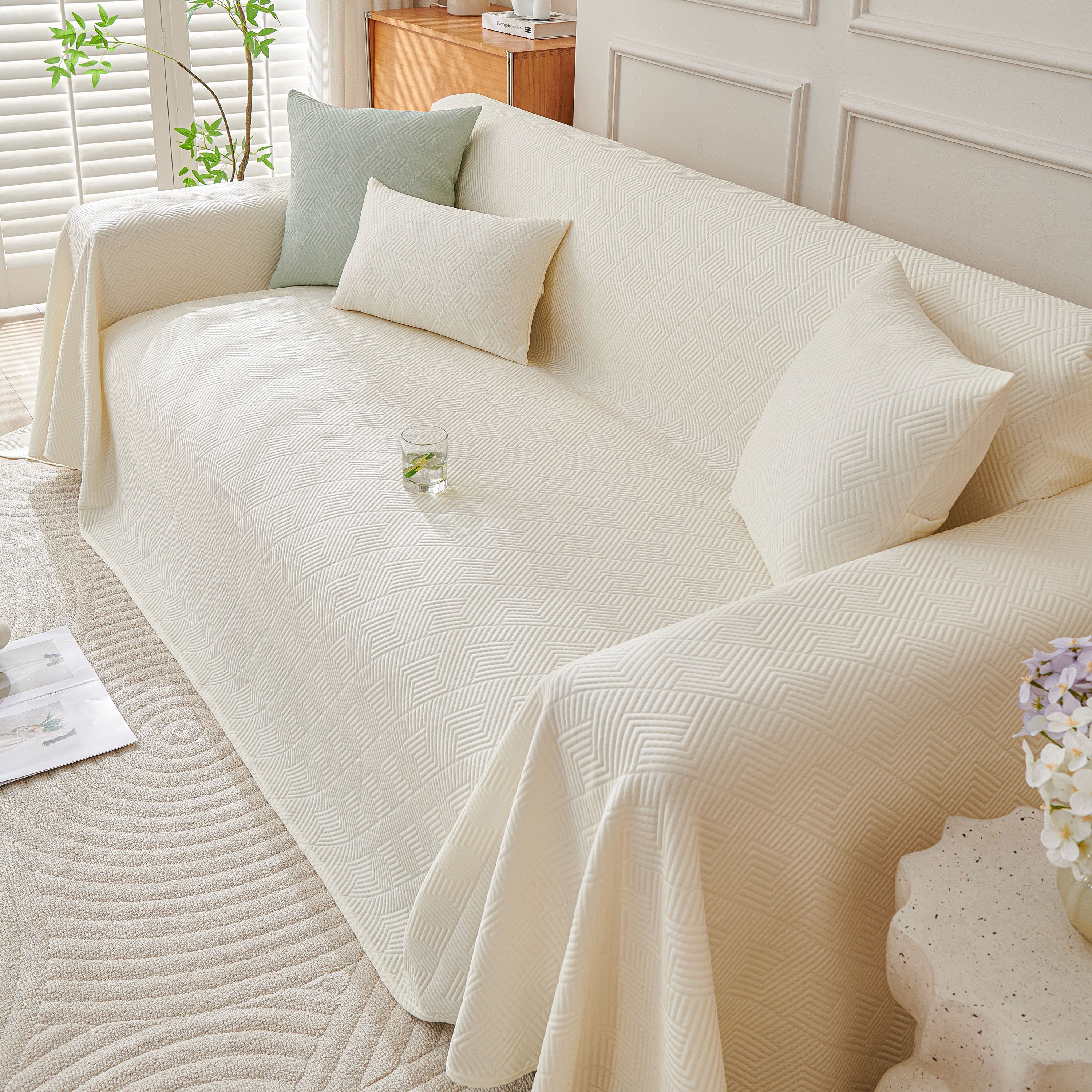 Cooling Scratch Proof Large Sofa Throw Cover, Geometric Texture Couch Protector