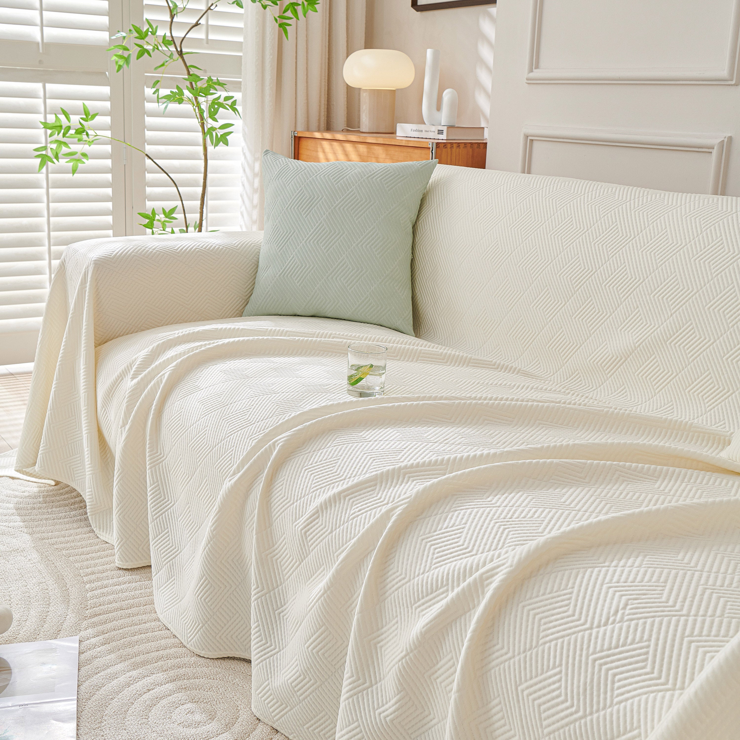 Cooling Scratch Proof Large Sofa Throw Cover, Geometric Texture Couch Protector