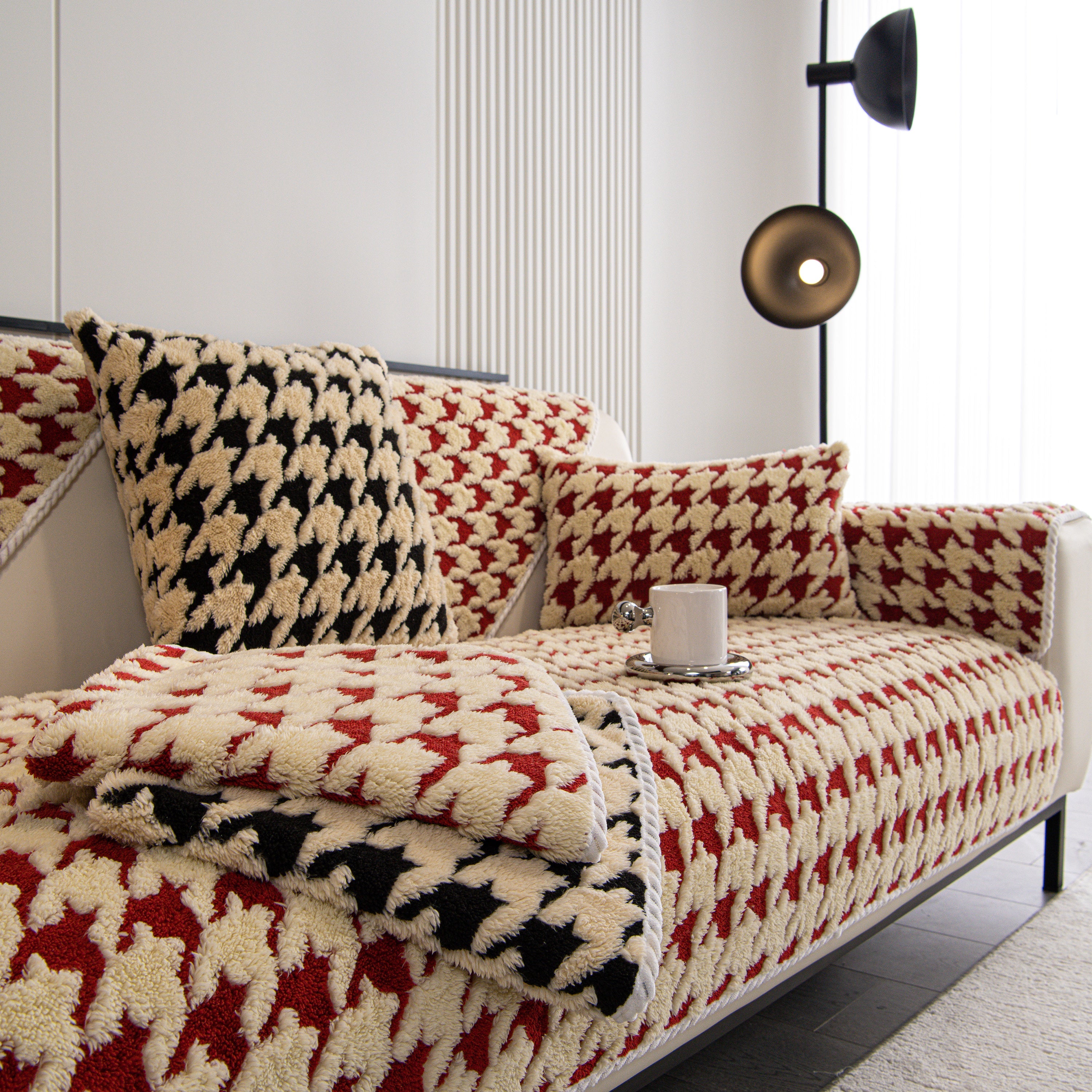 Winter Thickened Sherpa Fleece Houndstooth Sofa Cushion, Non-slip Sofa Cover with Plush