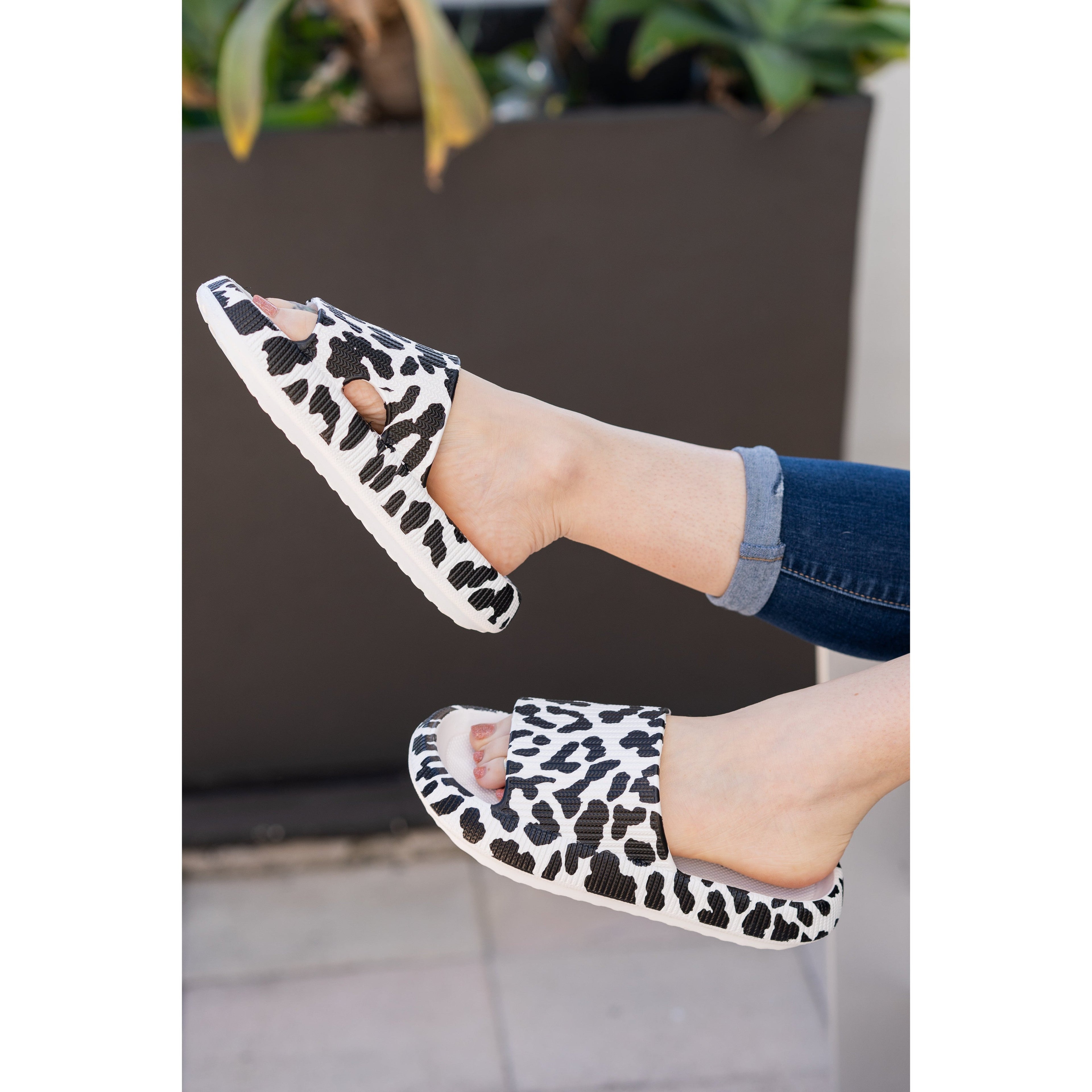 Ready to Ship | White Leopard Insanely Comfy -Beach or Casual Slides*