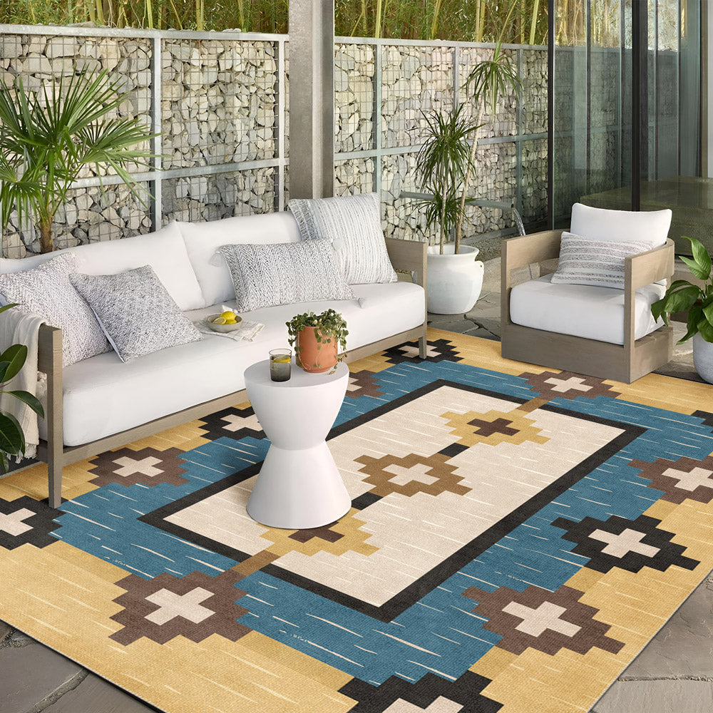 Klyra Area Rug