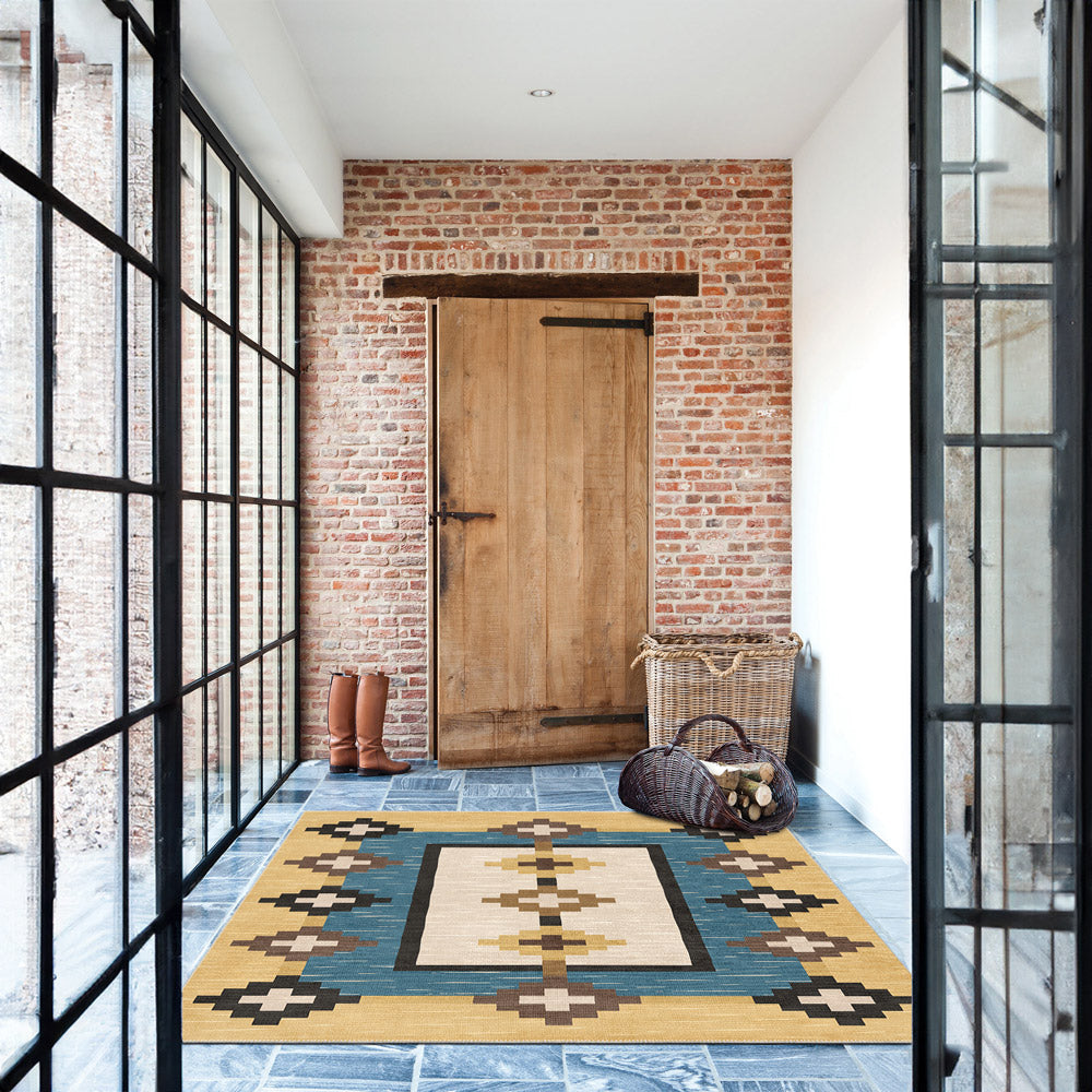 Klyra Area Rug
