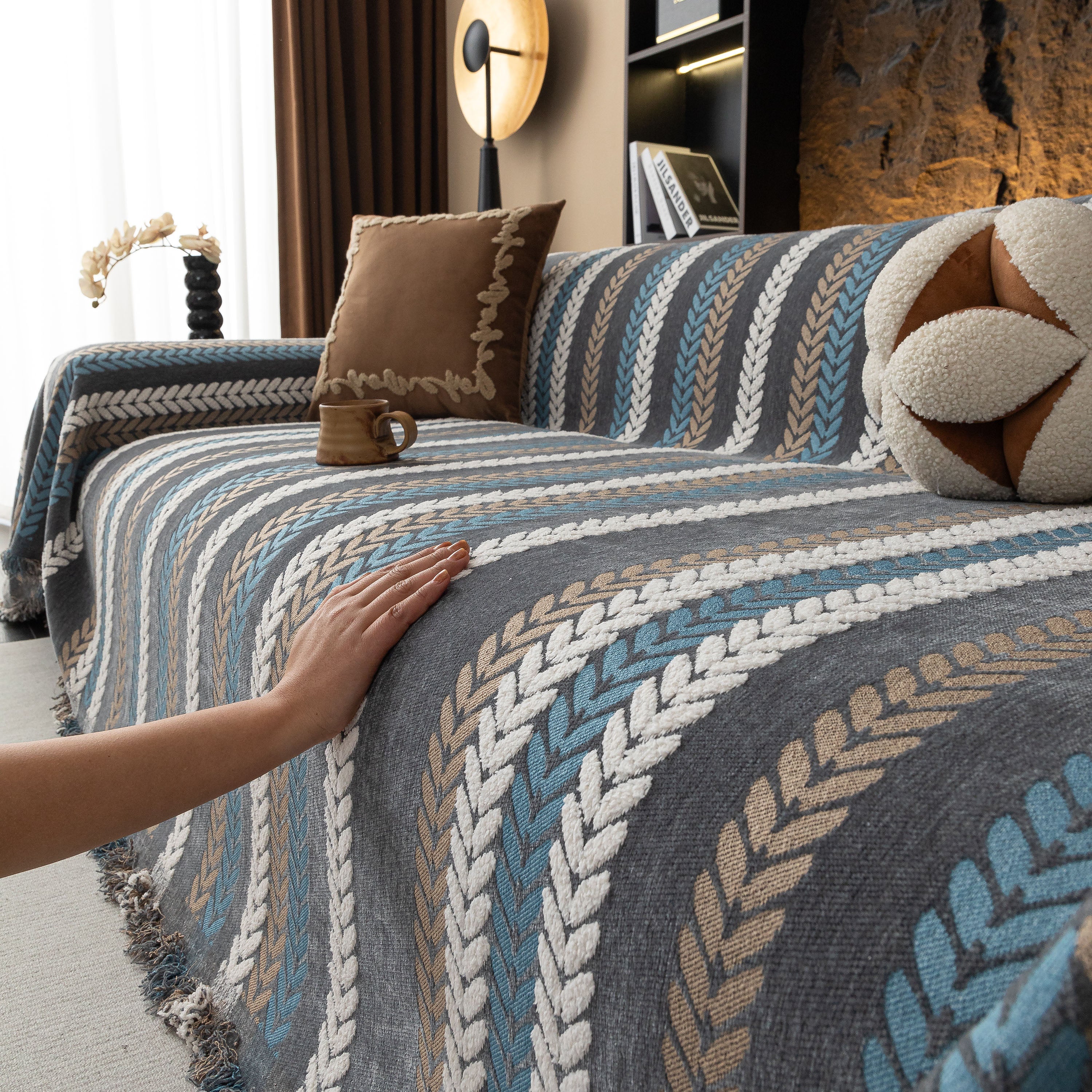 Cozy Decorative Throw Blanket for Couches, Boho Plush Woven Sofa Cover with Stripes