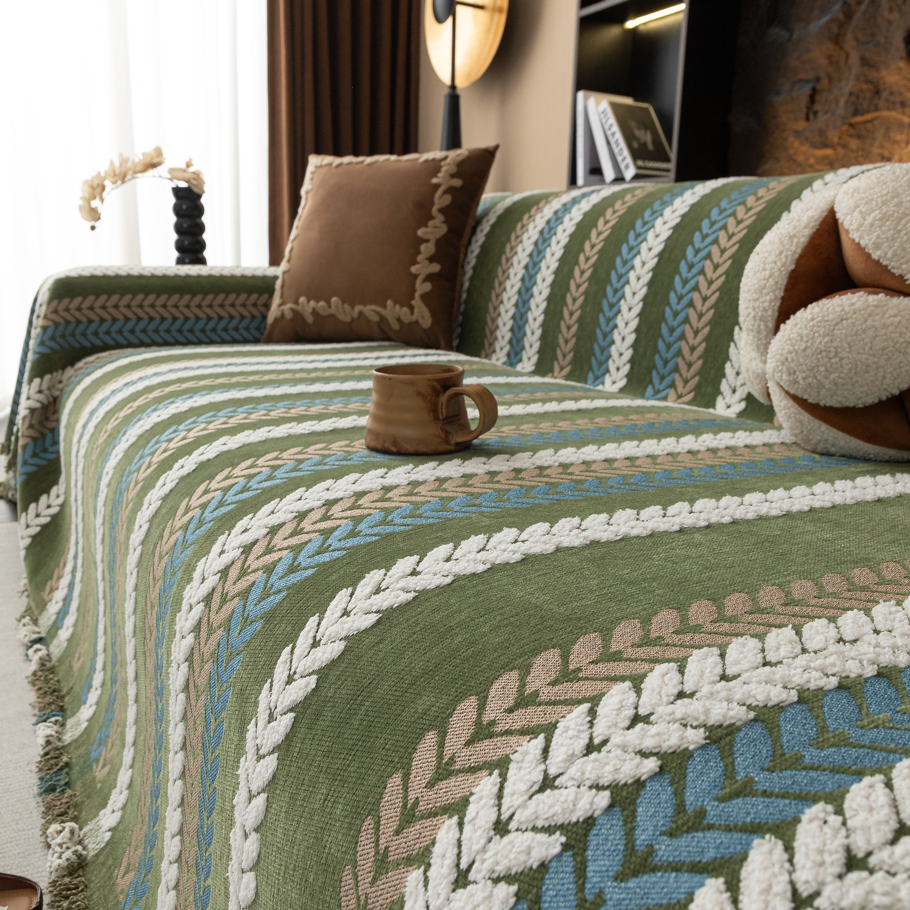 Cozy Decorative Throw Blanket for Couches, Boho Plush Woven Sofa Cover with Stripes