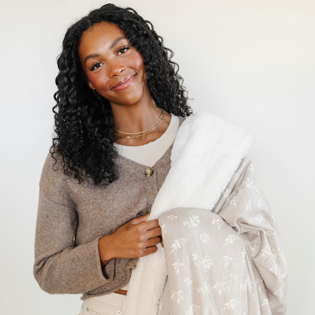MINKY/LUSH THROW BLANKETS