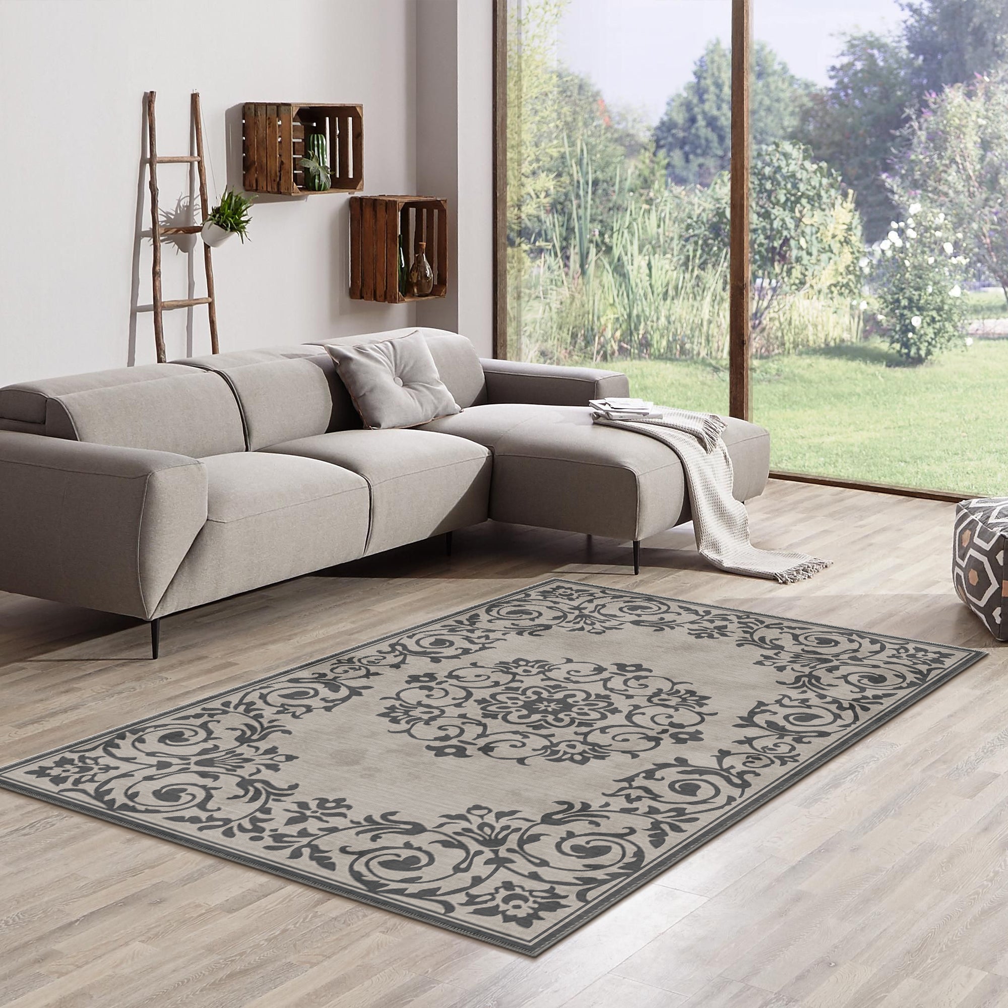 Oxford Area Rug