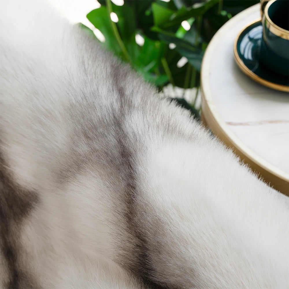 Faux Fur Blanket for Bed Luxury Decor White Blanke Super Soft Fuzzy Faux Fox Fur Blankets Winter Warm Throw Blanket for Sofa