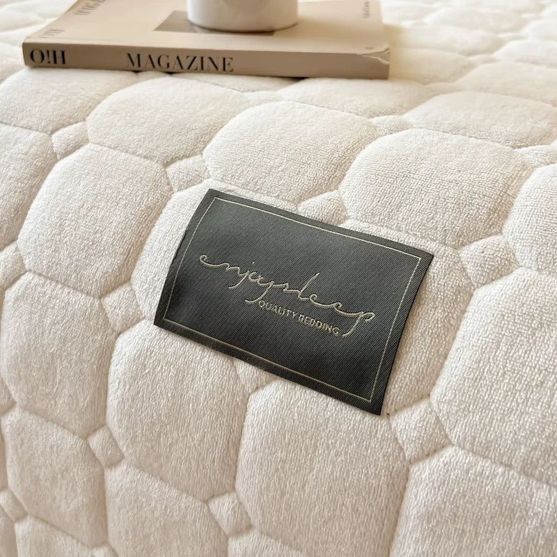 WOSTAR Soft warm plush bed sheet white coral fleece thermal bedspread quilted thicken couple luxury double bed king size 150x200