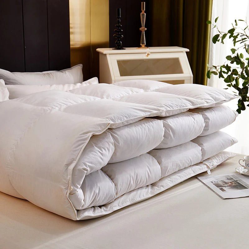 Winter Cotton 100% Goose Down Quilt Five-Star Hotel Duvet Super Soft Fluffy Queen King Full Size Four Seasons Duvets Blanket