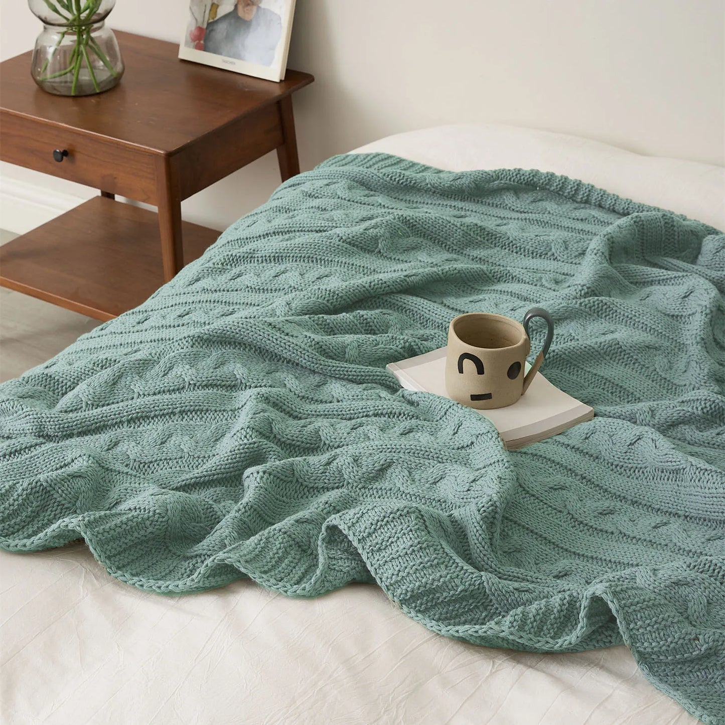 Luxury Cable Knit Blanket