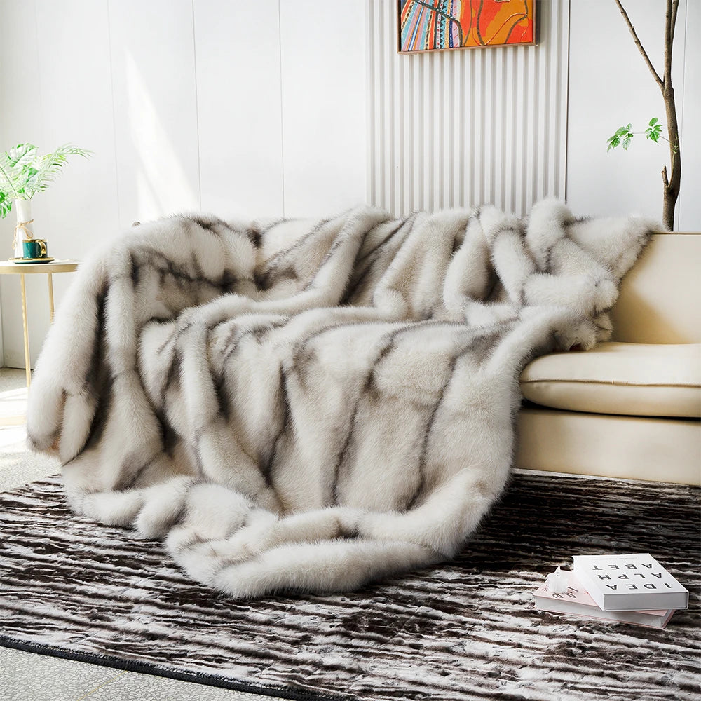Faux Fur Blanket for Bed Luxury Decor White Blanke Super Soft Fuzzy Faux Fox Fur Blankets Winter Warm Throw Blanket for Sofa