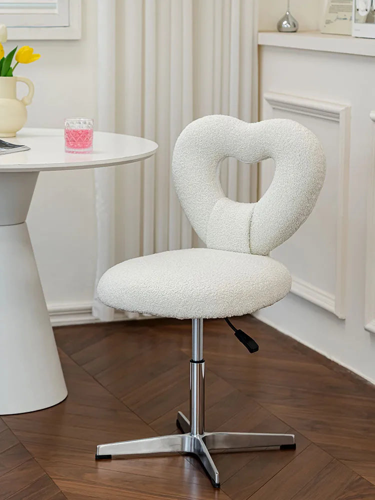 Fluffy Love Makeup Chair
